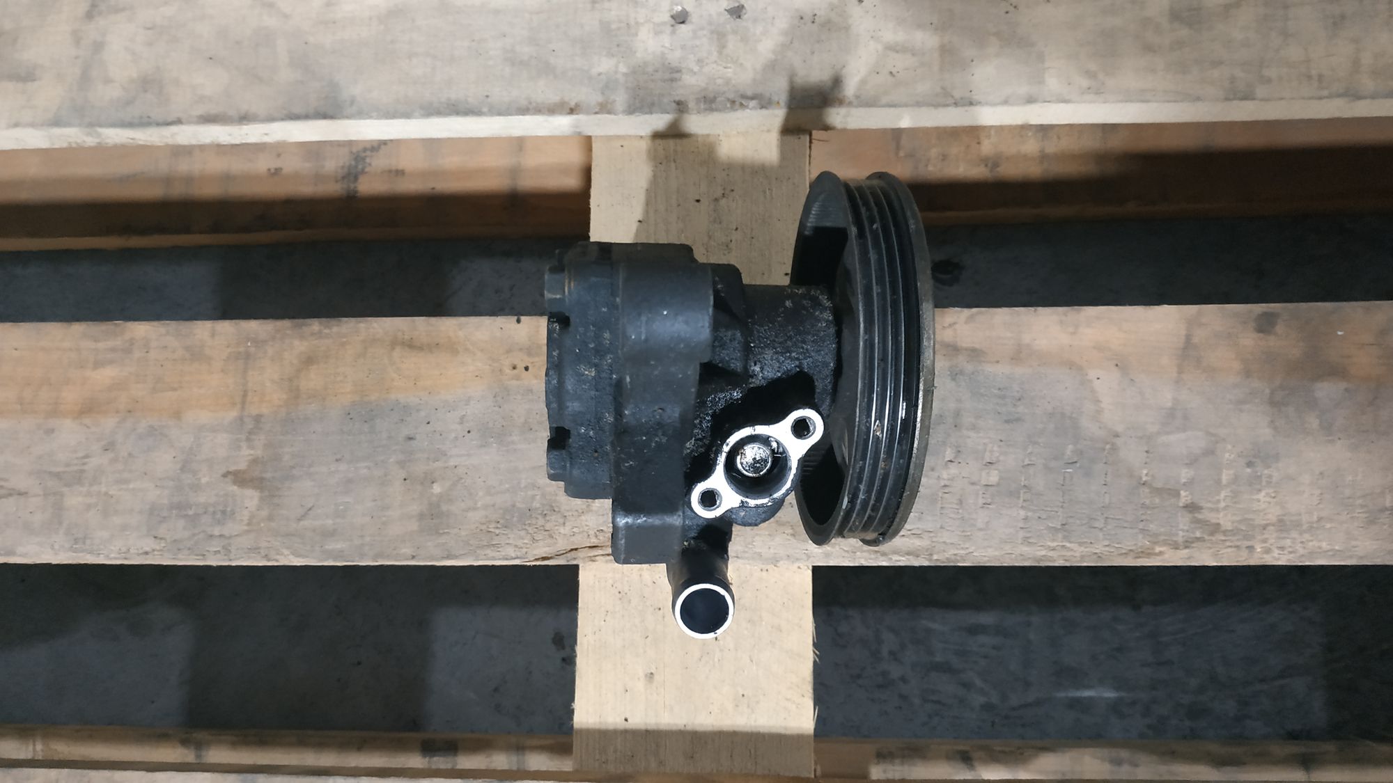 https://ycs.partsauto.market/partsauto-images/thmbs/userImages/87497919e31020c6b1c735431d06908a/part/3784282e-8730-4600-8918-42cf90ad7acf_1695440893243.jpg