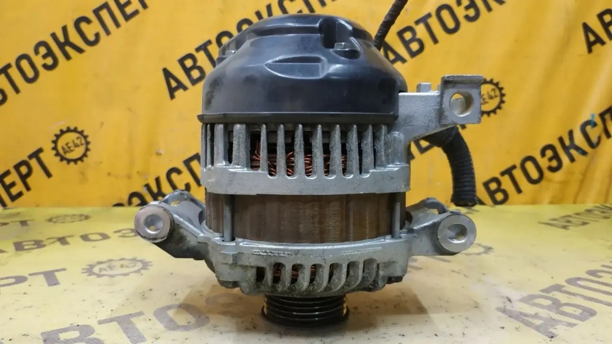 https://ycs.partsauto.market/partsauto-images/thmbs/userImages/87497919e31020c6b1c735431d06908a/part/384b9ac0-5cce-40c9-a1d6-27615648cf51_1782717878627.jpg