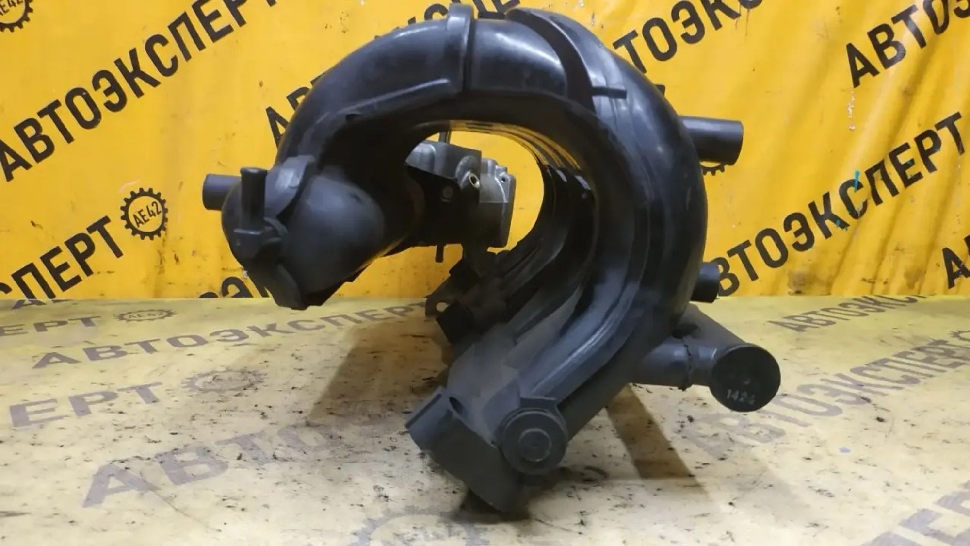 https://ycs.partsauto.market/partsauto-images/thmbs/userImages/87497919e31020c6b1c735431d06908a/part/3a68fbd7-c29e-4617-b155-a45801bab090_1787022761374.jpg