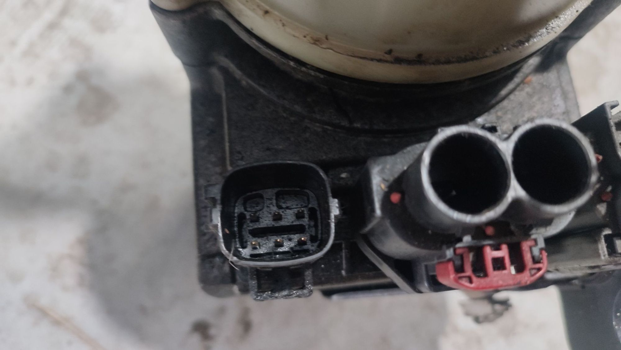 https://ycs.partsauto.market/partsauto-images/thmbs/userImages/87497919e31020c6b1c735431d06908a/part/3aa03dd6-52a6-4c1f-9d36-2a7eafbe4ec3_1741667194191.jpg