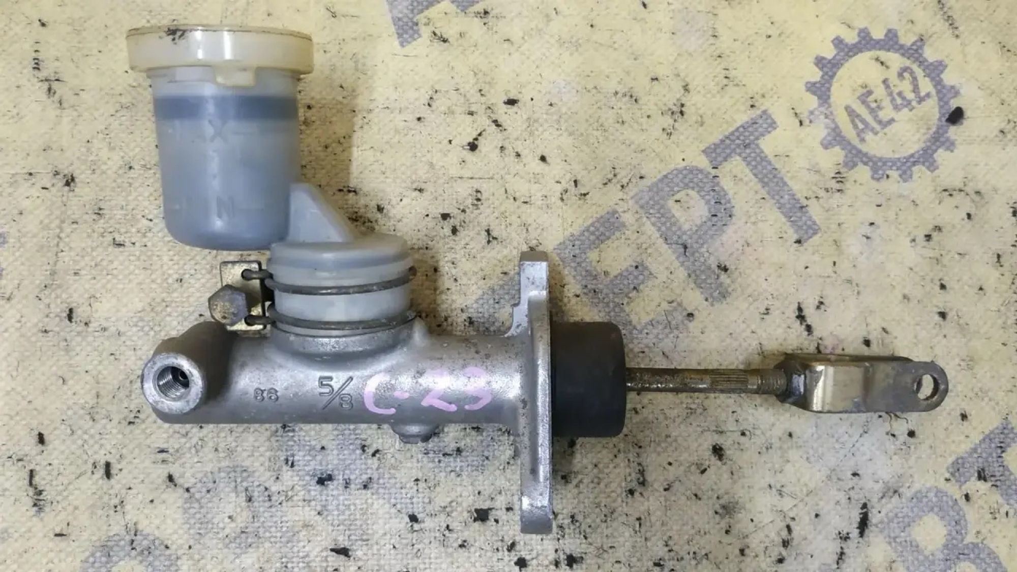 https://ycs.partsauto.market/partsauto-images/thmbs/userImages/87497919e31020c6b1c735431d06908a/part/3ab55288-9f67-4a3a-b636-7f4a19432c80_1788613542529.jpg