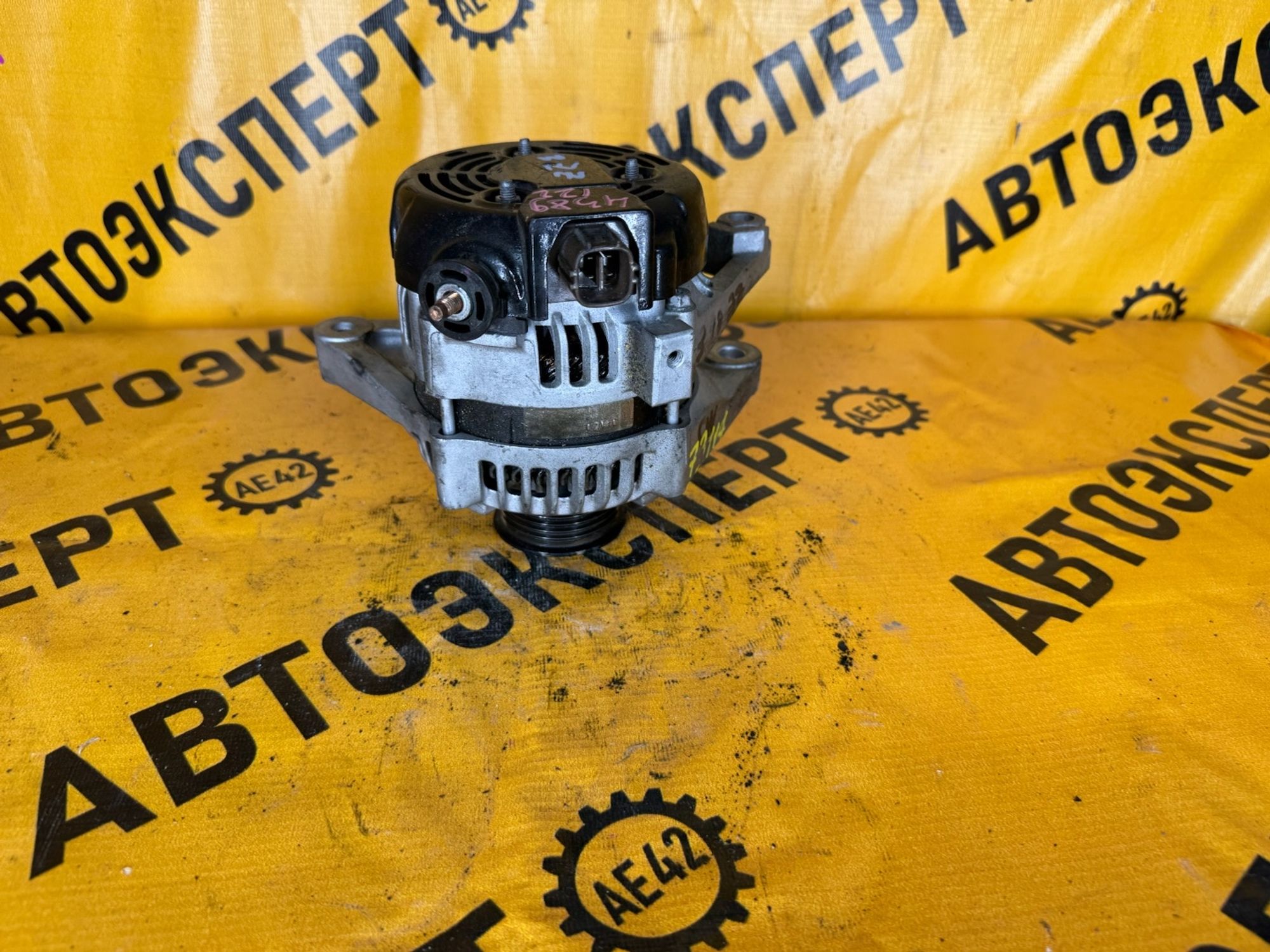 https://ycs.partsauto.market/partsauto-images/thmbs/userImages/87497919e31020c6b1c735431d06908a/part/3b3dee92-e173-4204-8f12-8d33ba255ac5_1736503653095.jpg