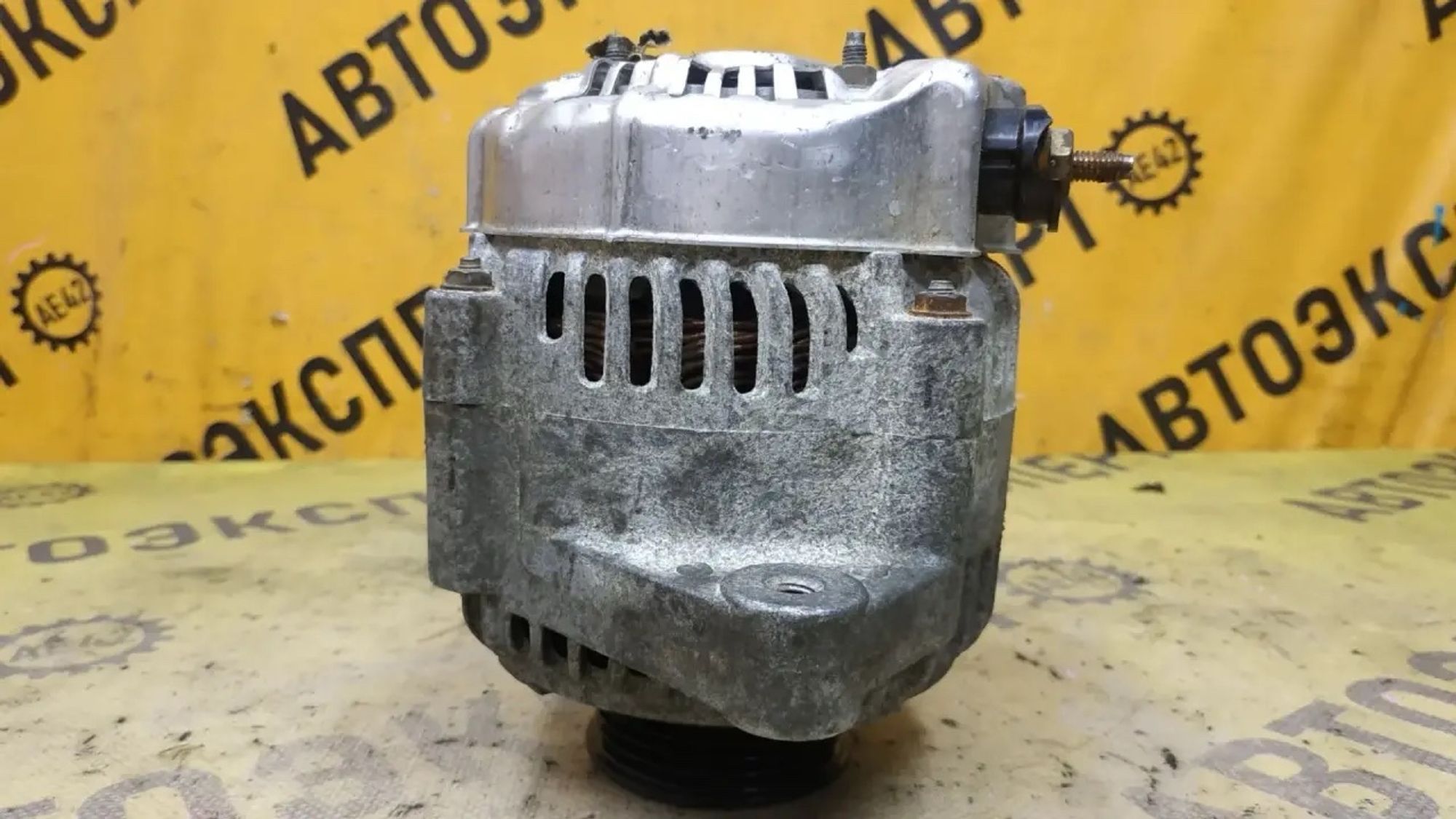 https://ycs.partsauto.market/partsauto-images/thmbs/userImages/87497919e31020c6b1c735431d06908a/part/3be78bce-f476-4c17-8865-5ac6dcb79d2e_1784271057826.jpg
