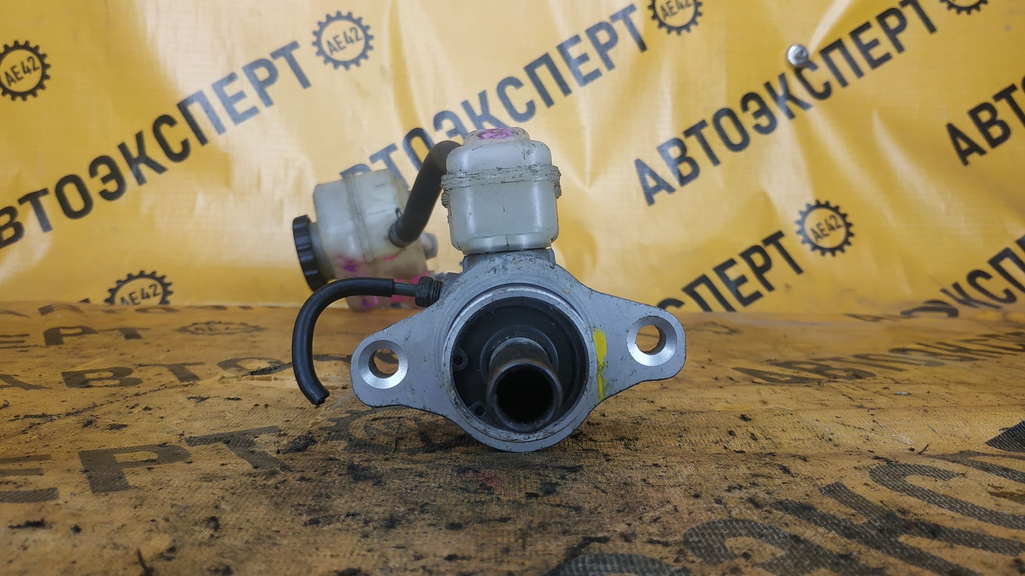 https://ycs.partsauto.market/partsauto-images/thmbs/userImages/87497919e31020c6b1c735431d06908a/part/426df536-6f3f-4431-9bb2-25edfe8bd47a_1722936856809.jpg