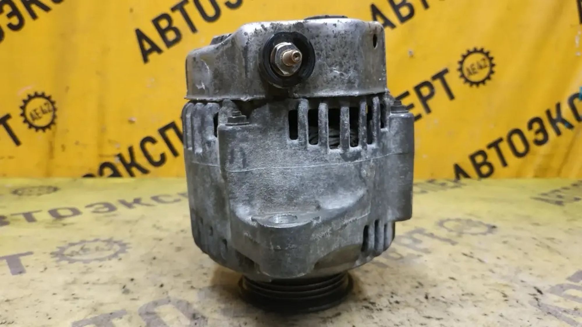 https://ycs.partsauto.market/partsauto-images/thmbs/userImages/87497919e31020c6b1c735431d06908a/part/4339d200-166b-412f-9a27-fa1dc14b4535_1785125787173.jpg