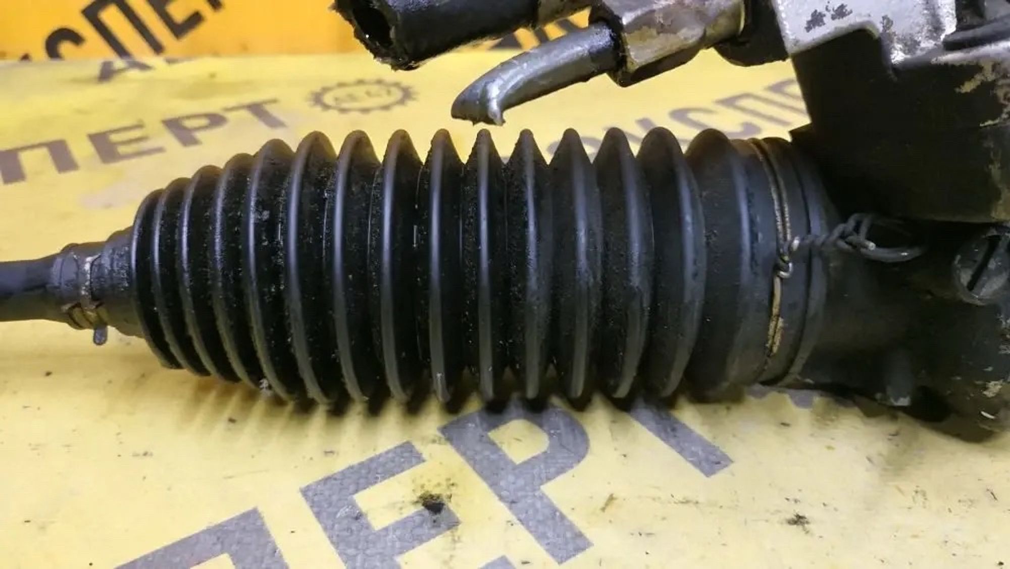 https://ycs.partsauto.market/partsauto-images/thmbs/userImages/87497919e31020c6b1c735431d06908a/part/4372364a-a60e-4879-bf7d-889dc9db1325_1778843014065.jpg