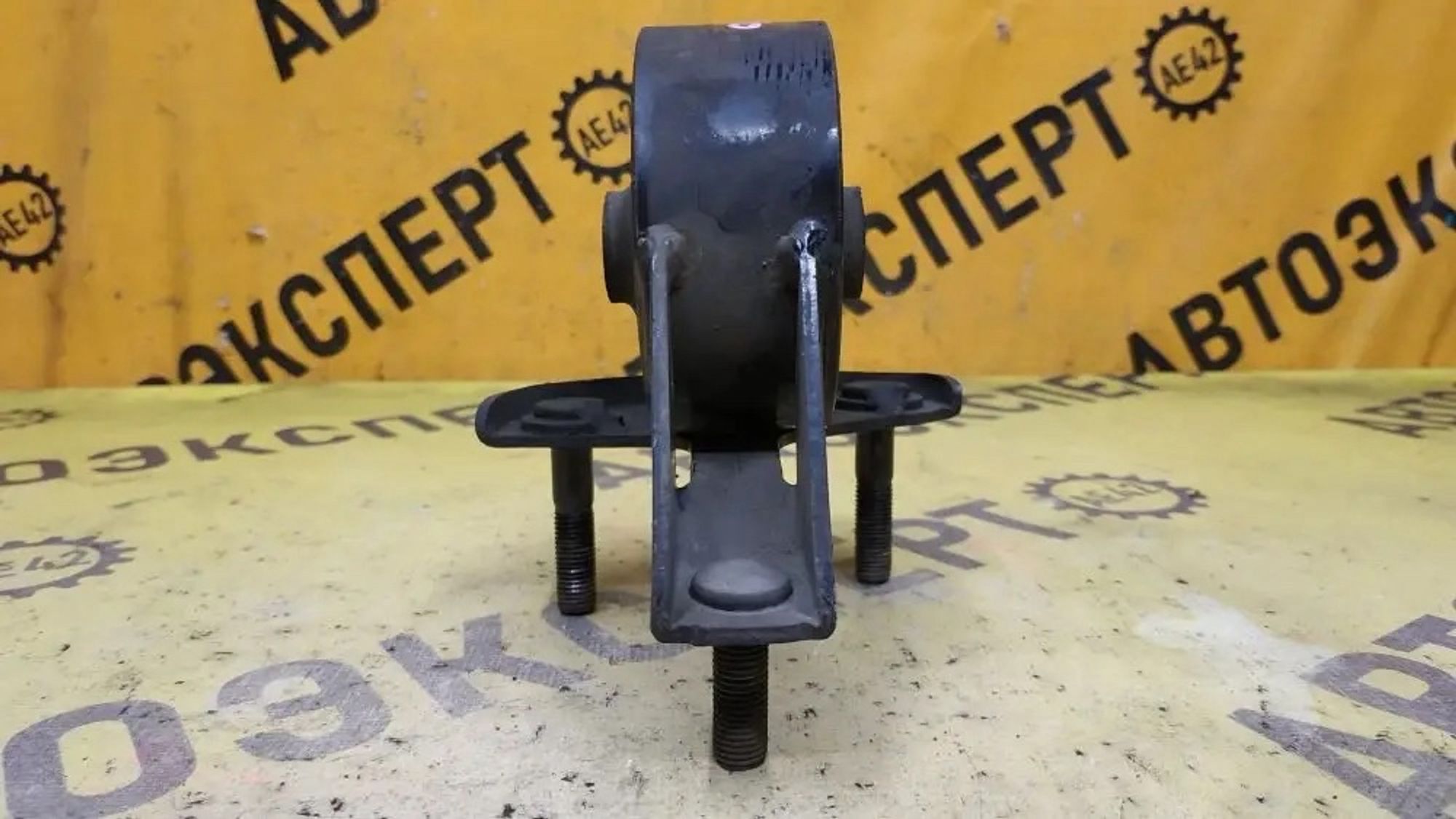 https://ycs.partsauto.market/partsauto-images/thmbs/userImages/87497919e31020c6b1c735431d06908a/part/4394d375-fb29-42da-9e29-cdbc82e18622_1777523337846.jpg