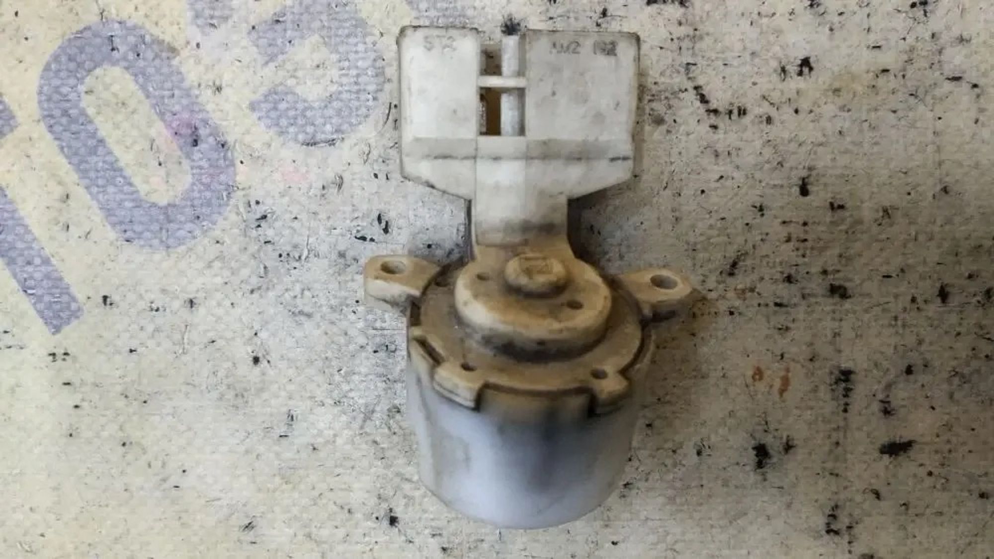 https://ycs.partsauto.market/partsauto-images/thmbs/userImages/87497919e31020c6b1c735431d06908a/part/4522289a-87cf-450b-ac36-3d678664bb79_1780925176271.jpg