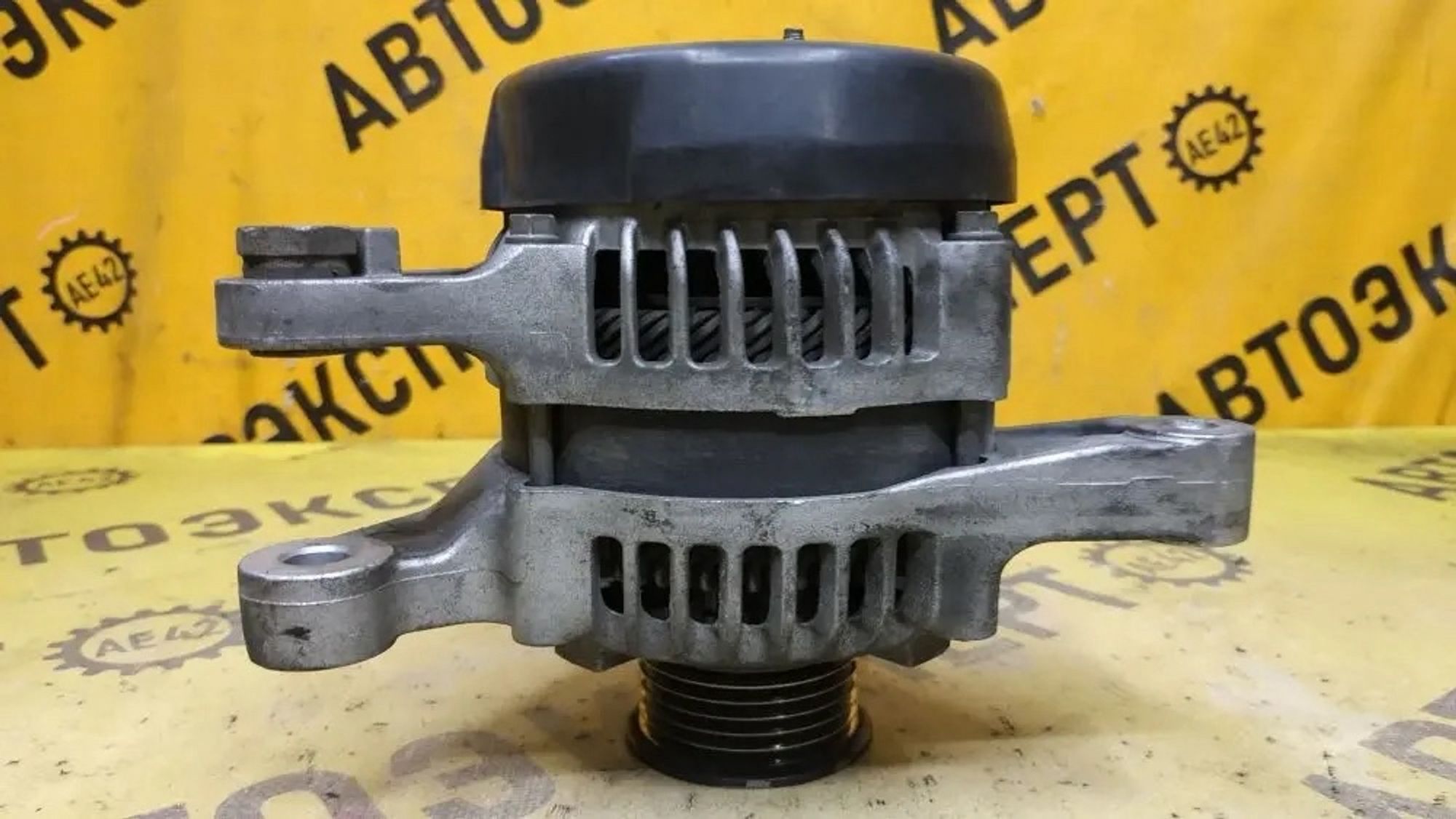 https://ycs.partsauto.market/partsauto-images/thmbs/userImages/87497919e31020c6b1c735431d06908a/part/45317fd9-674c-4e8e-9680-f48f72b2502c_1777543590298.jpg