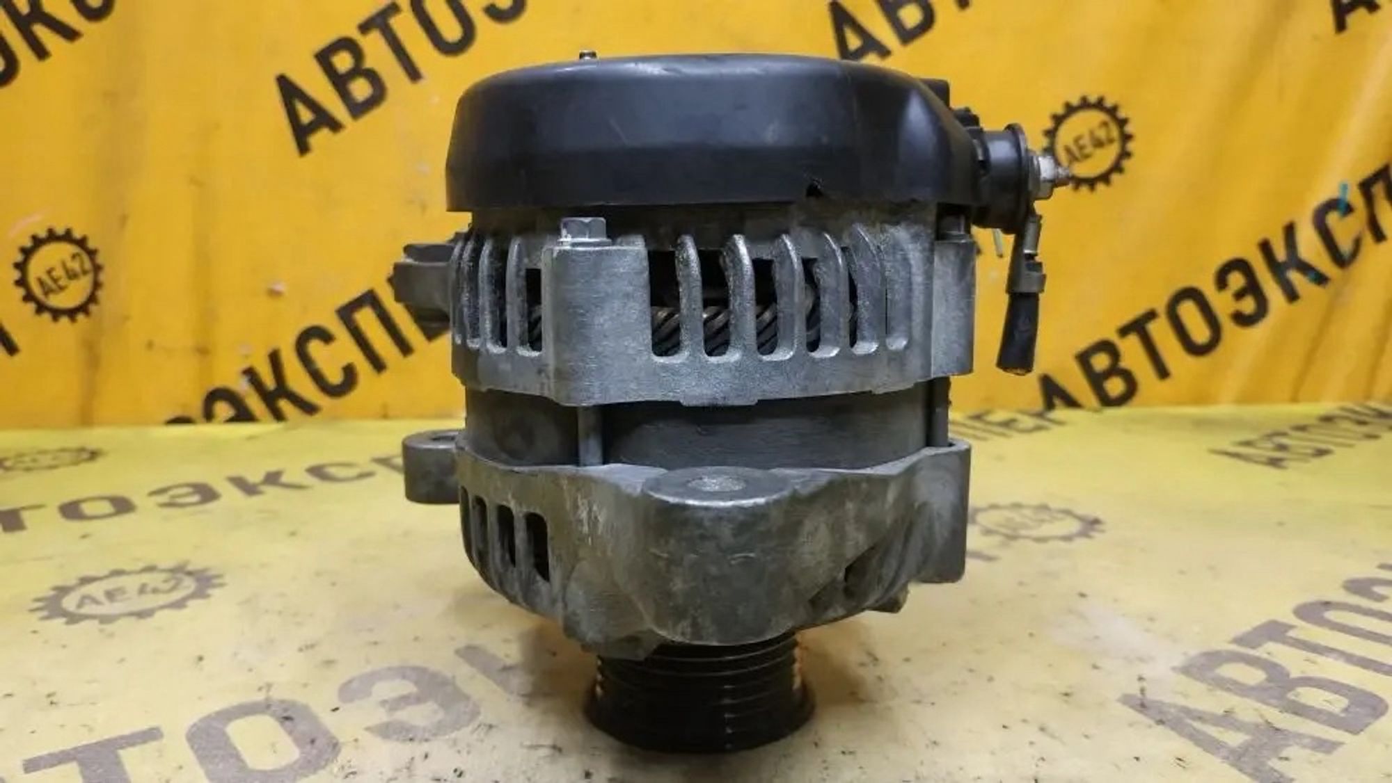 https://ycs.partsauto.market/partsauto-images/thmbs/userImages/87497919e31020c6b1c735431d06908a/part/4be94326-1f2d-44c7-8a06-c60b9d7d850c_1777957717904.jpg