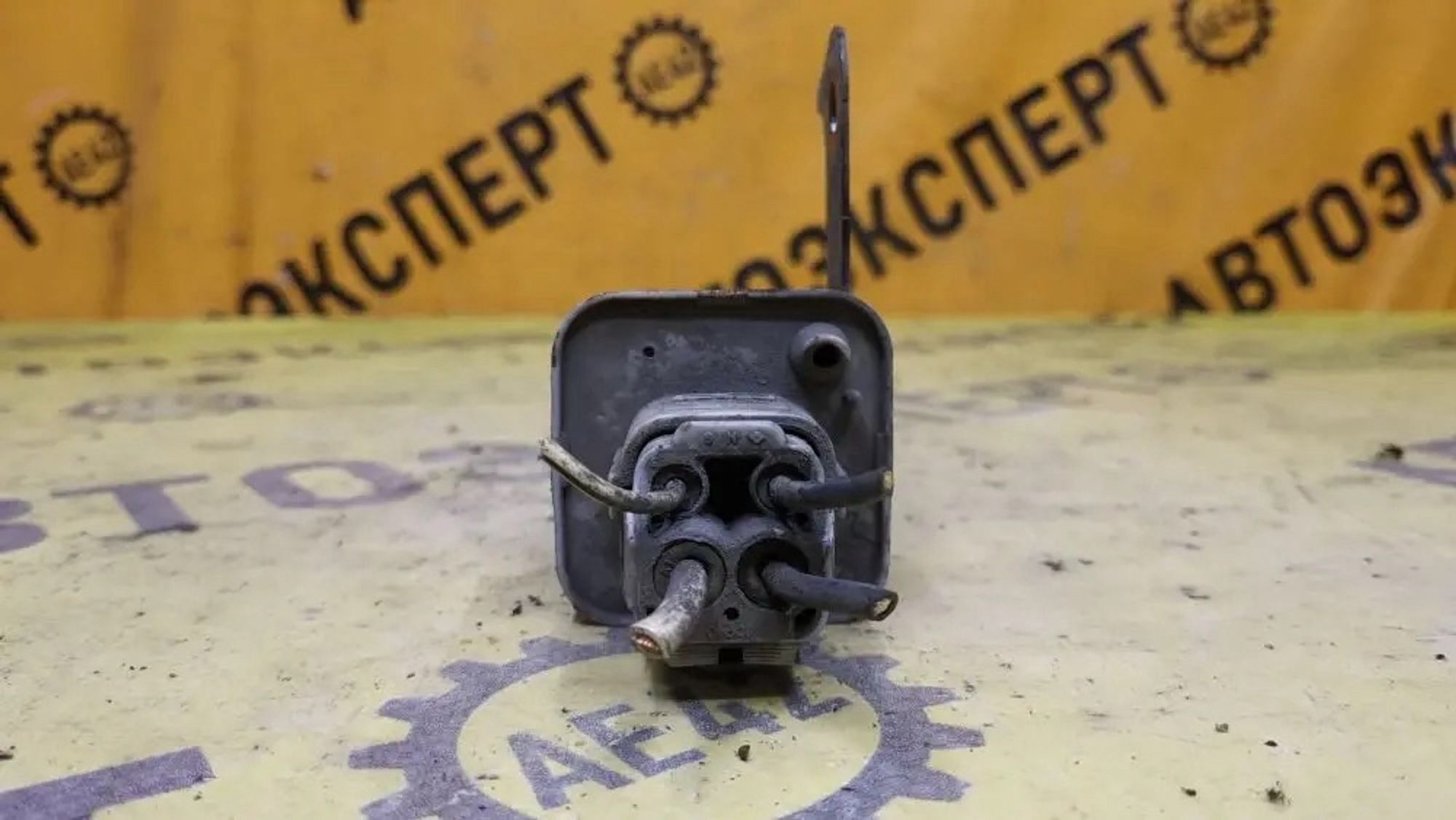 https://ycs.partsauto.market/partsauto-images/thmbs/userImages/87497919e31020c6b1c735431d06908a/part/4d2fe0f0-a5a5-4c23-82fb-eeca90ca19ba_1776915492653.jpg