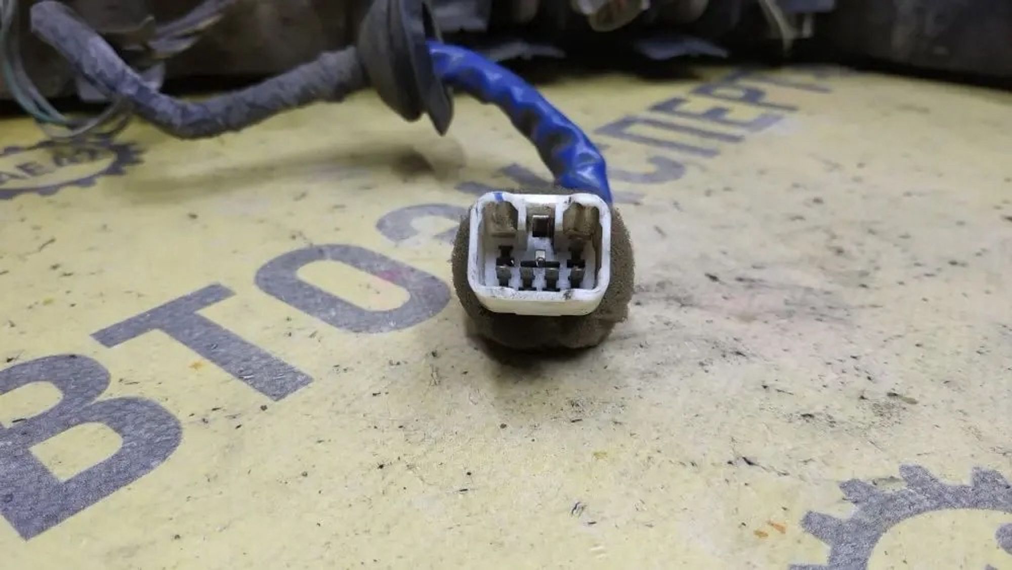 https://ycs.partsauto.market/partsauto-images/thmbs/userImages/87497919e31020c6b1c735431d06908a/part/4d56233d-5554-485c-a1aa-0d309beed531_1776914962100.jpg