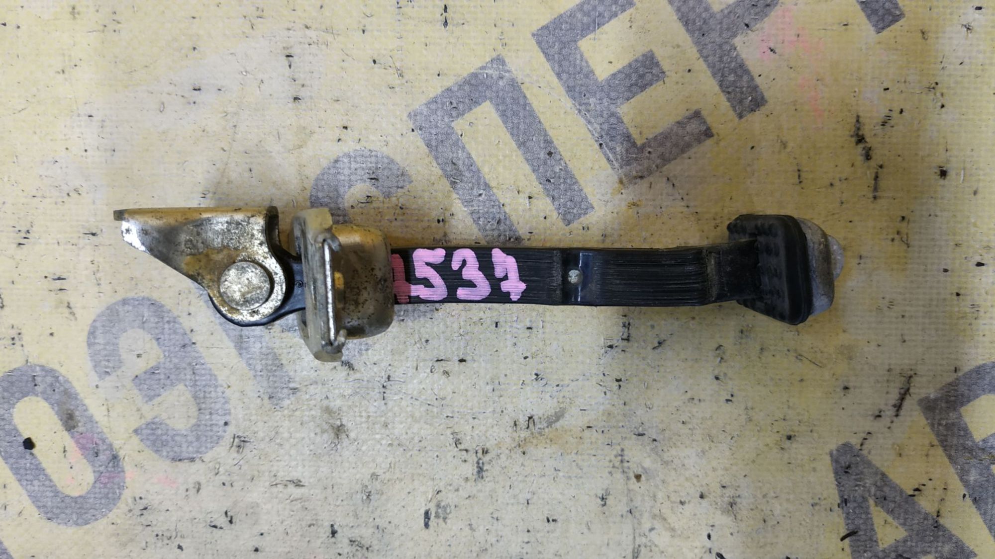 https://ycs.partsauto.market/partsauto-images/thmbs/userImages/87497919e31020c6b1c735431d06908a/part/4e6a9cf9-1838-4b57-add2-ba7d1dcdd527_1778649252882.jpg