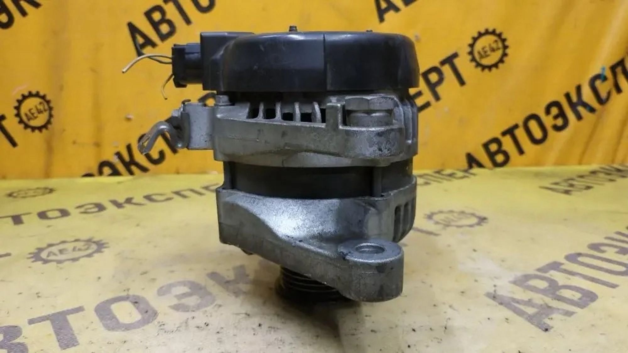 https://ycs.partsauto.market/partsauto-images/thmbs/userImages/87497919e31020c6b1c735431d06908a/part/4f33df79-eefe-4e99-88d7-7923a7978208_1777543659149.jpg