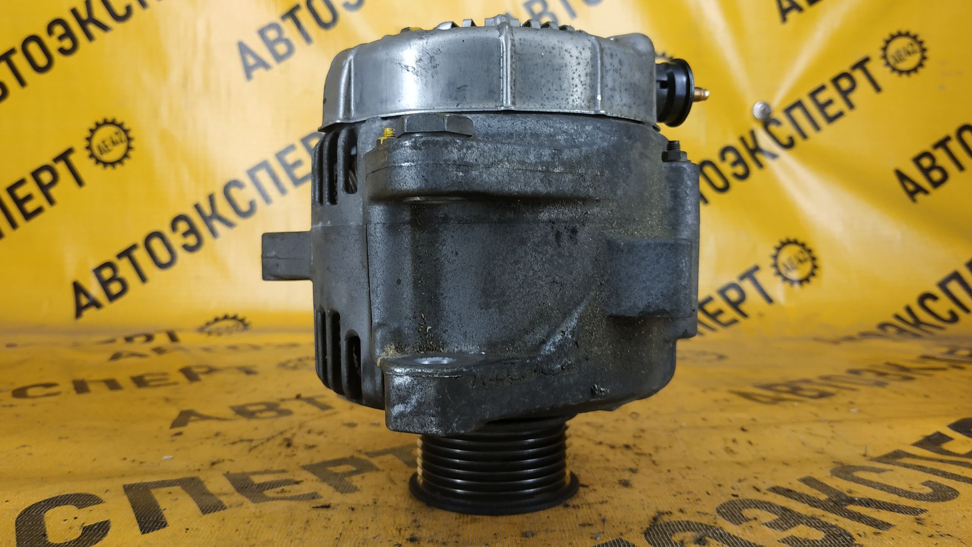 https://ycs.partsauto.market/partsauto-images/thmbs/userImages/87497919e31020c6b1c735431d06908a/part/4ffa9e76-9aa5-4f3b-a0e0-751a298c10c6_1719393066379.jpg