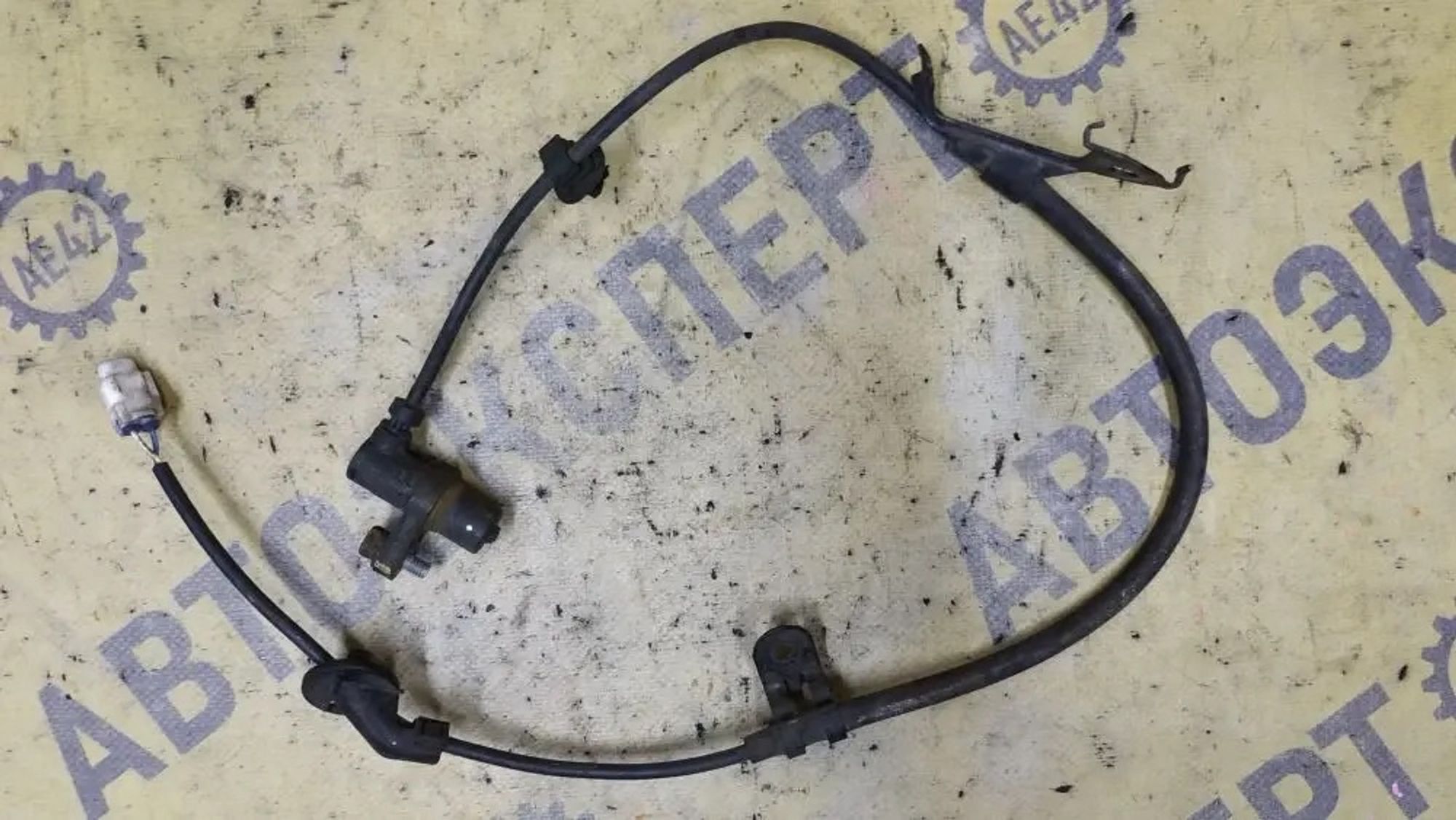 https://ycs.partsauto.market/partsauto-images/thmbs/userImages/87497919e31020c6b1c735431d06908a/part/50f738bd-66bc-49ec-b290-c6b9e84e8b06_1780814771536.jpg