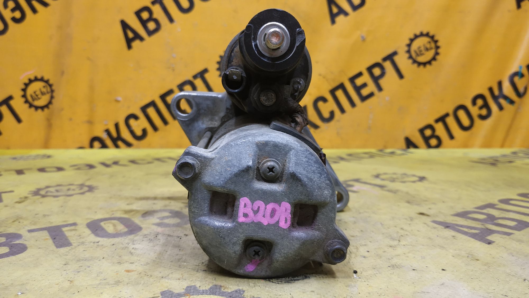 https://ycs.partsauto.market/partsauto-images/thmbs/userImages/87497919e31020c6b1c735431d06908a/part/51446fd3-d289-4d20-864e-e1a9a9915dec_1777968954741.jpg