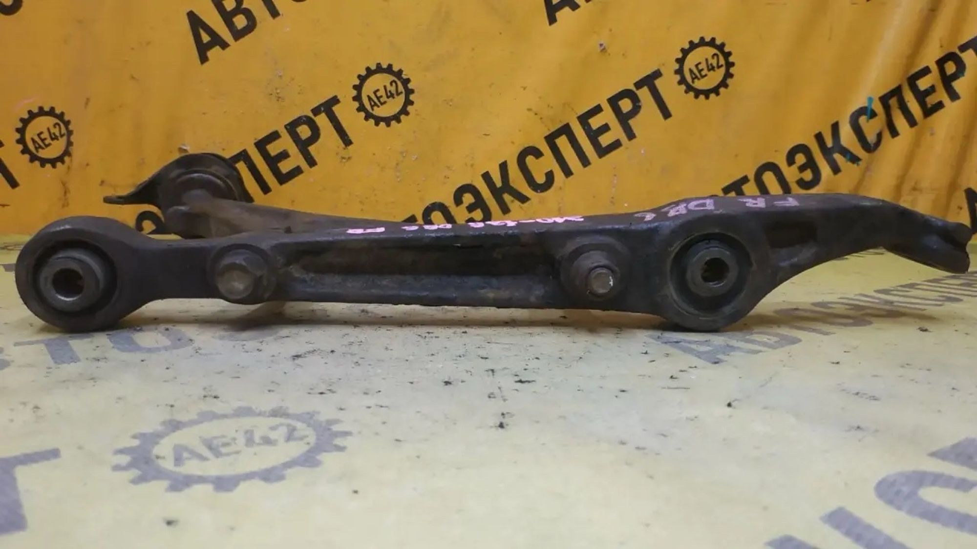 https://ycs.partsauto.market/partsauto-images/thmbs/userImages/87497919e31020c6b1c735431d06908a/part/53c8633d-bfad-4cdd-8147-74313f47ba0c_1783652039241.jpg