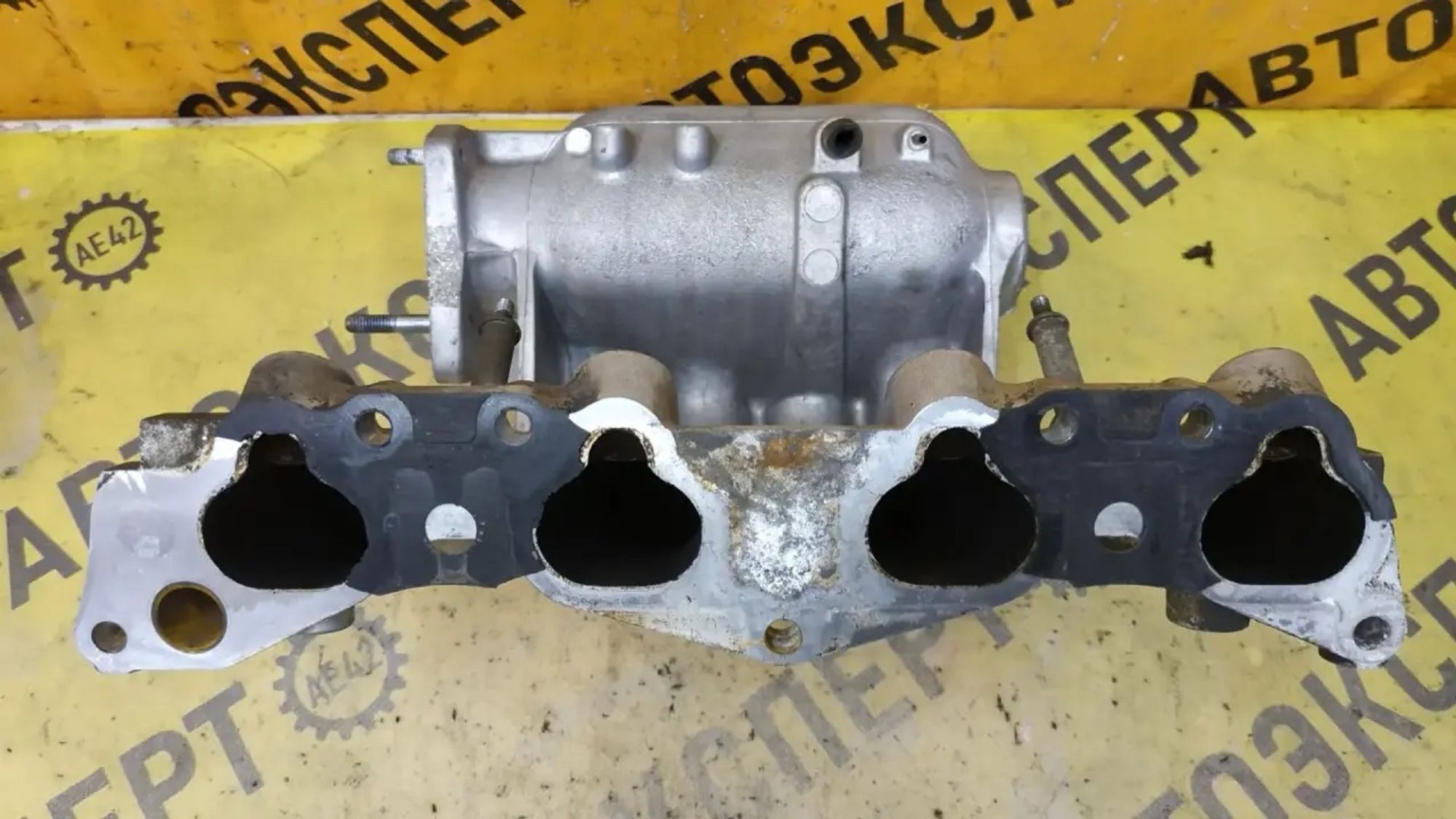https://ycs.partsauto.market/partsauto-images/thmbs/userImages/87497919e31020c6b1c735431d06908a/part/541bc580-efaf-47c9-bd80-fadab8f23889_1784252374280.jpg