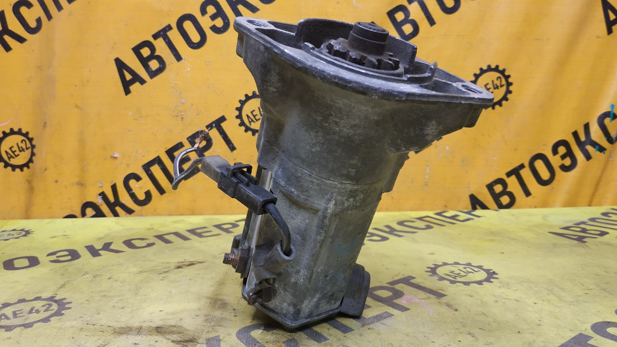 https://ycs.partsauto.market/partsauto-images/thmbs/userImages/87497919e31020c6b1c735431d06908a/part/5452f08d-cc81-4c78-807b-c3f3c96cdeee_1777968583154.jpg