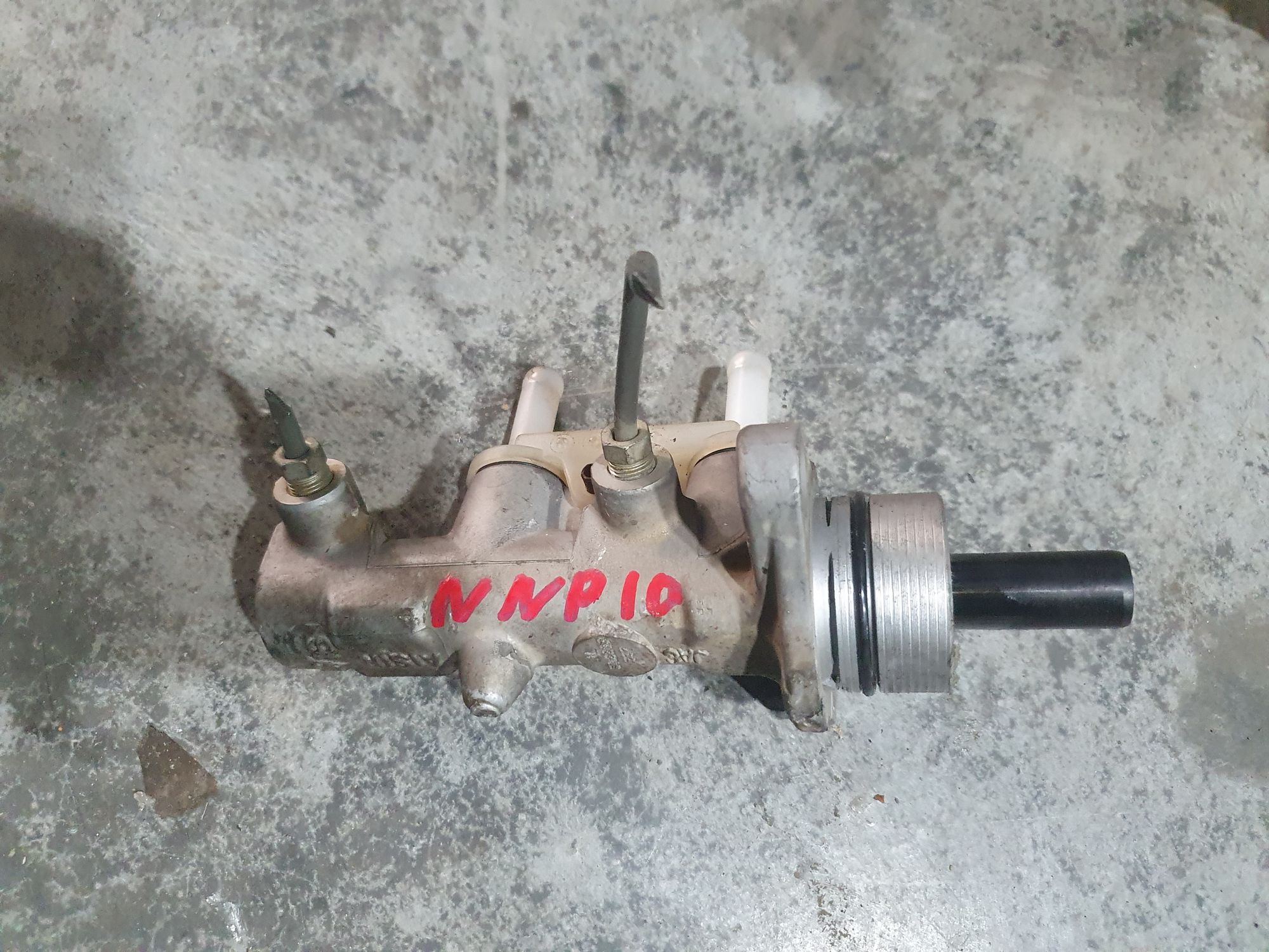 https://ycs.partsauto.market/partsauto-images/thmbs/userImages/87497919e31020c6b1c735431d06908a/part/54599c10-5de9-42d5-a933-89c663a143a1_1695097837417.jpg