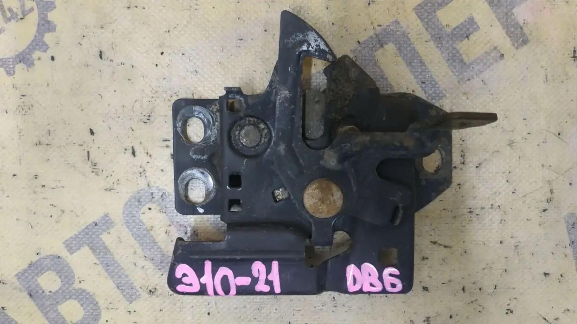 https://ycs.partsauto.market/partsauto-images/thmbs/userImages/87497919e31020c6b1c735431d06908a/part/55fbf762-1a46-4634-aa0f-dd2f682526d2_1782896728269.jpg
