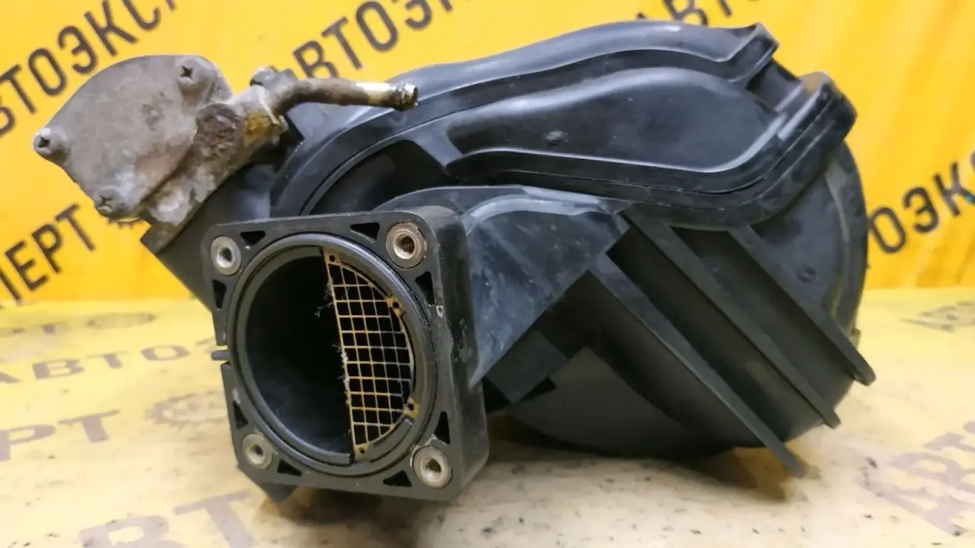 https://ycs.partsauto.market/partsauto-images/thmbs/userImages/87497919e31020c6b1c735431d06908a/part/569cd486-85e8-4b7b-a87c-69ec789eee6b_1784081408984.jpg