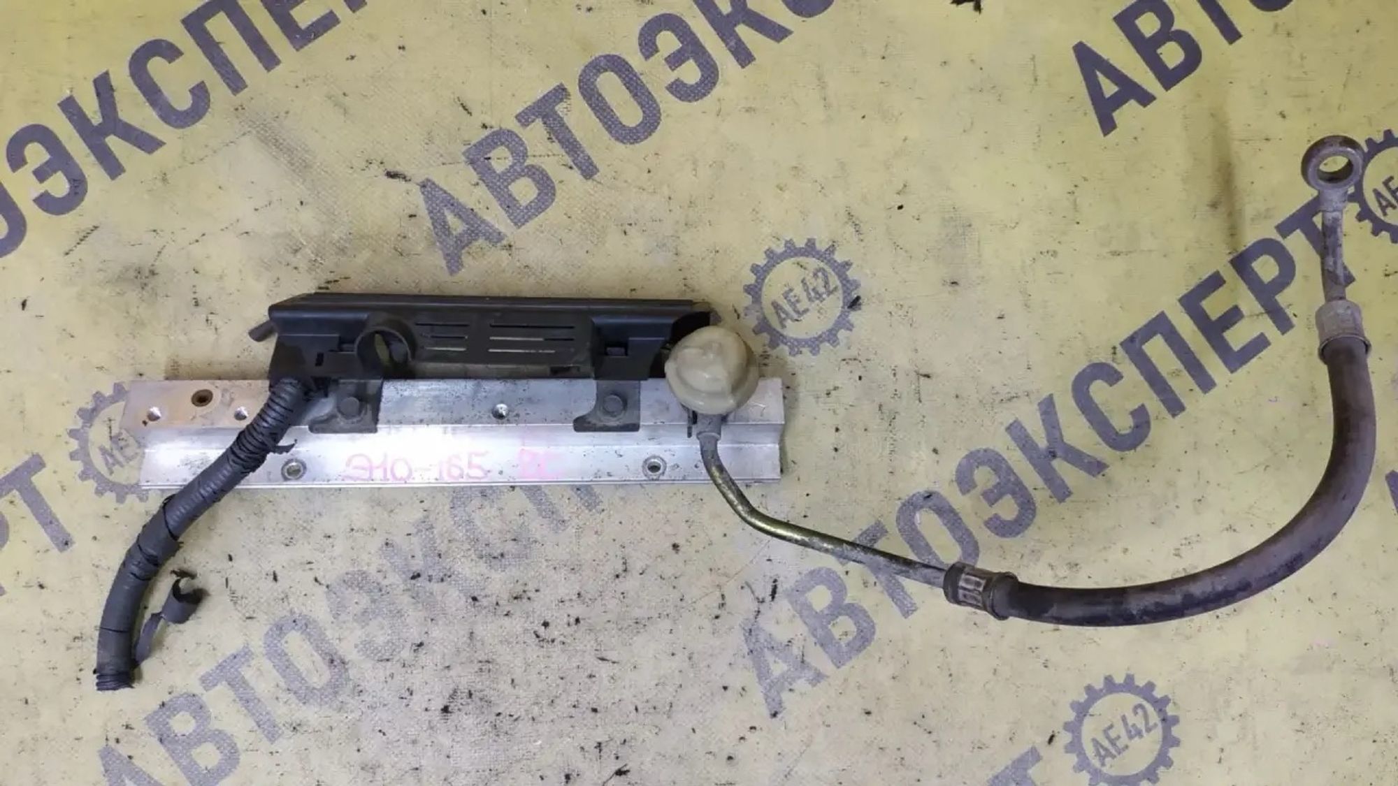 https://ycs.partsauto.market/partsauto-images/thmbs/userImages/87497919e31020c6b1c735431d06908a/part/56db0ace-db31-454c-96f9-e0ddf5a405ca_1784252350971.jpg