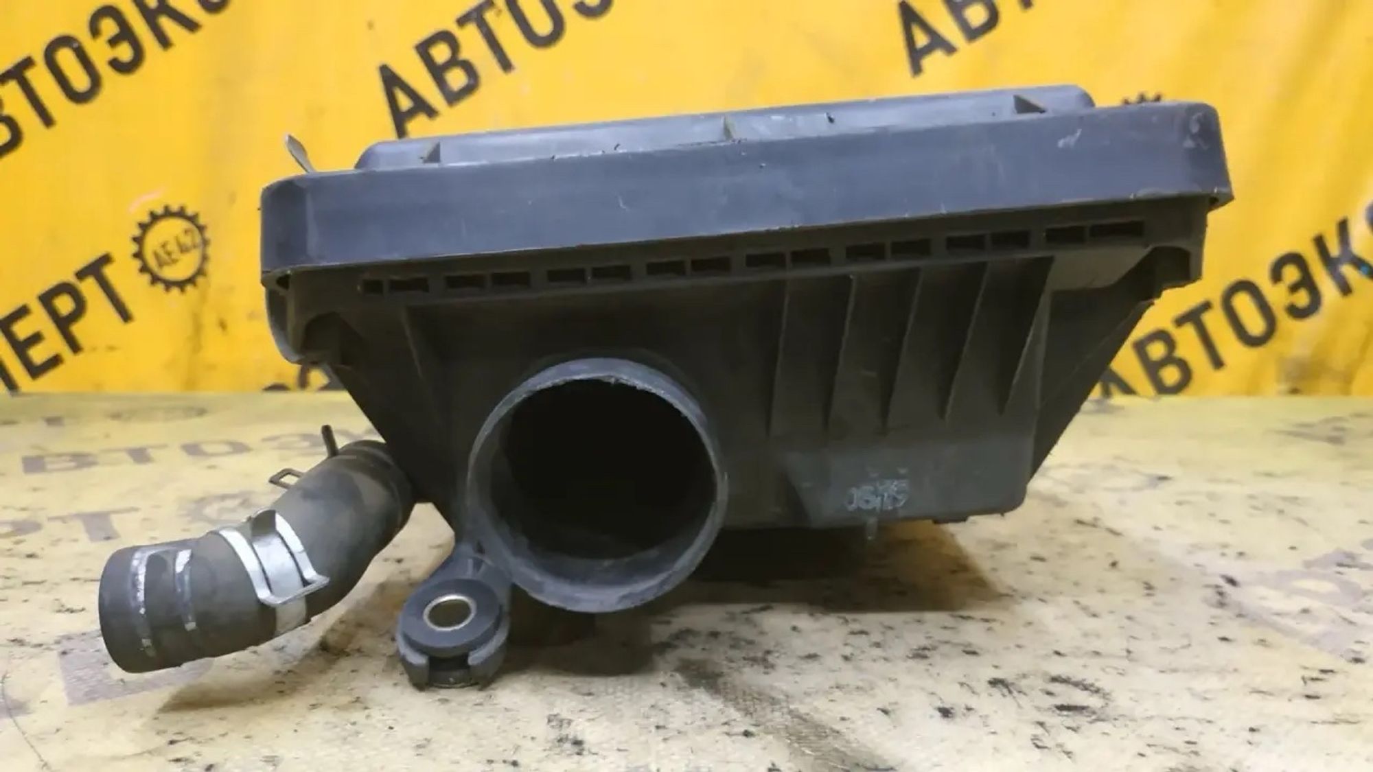 https://ycs.partsauto.market/partsauto-images/thmbs/userImages/87497919e31020c6b1c735431d06908a/part/57796502-bcab-4792-83a9-2b58f07b1e29_1787022809385.jpg
