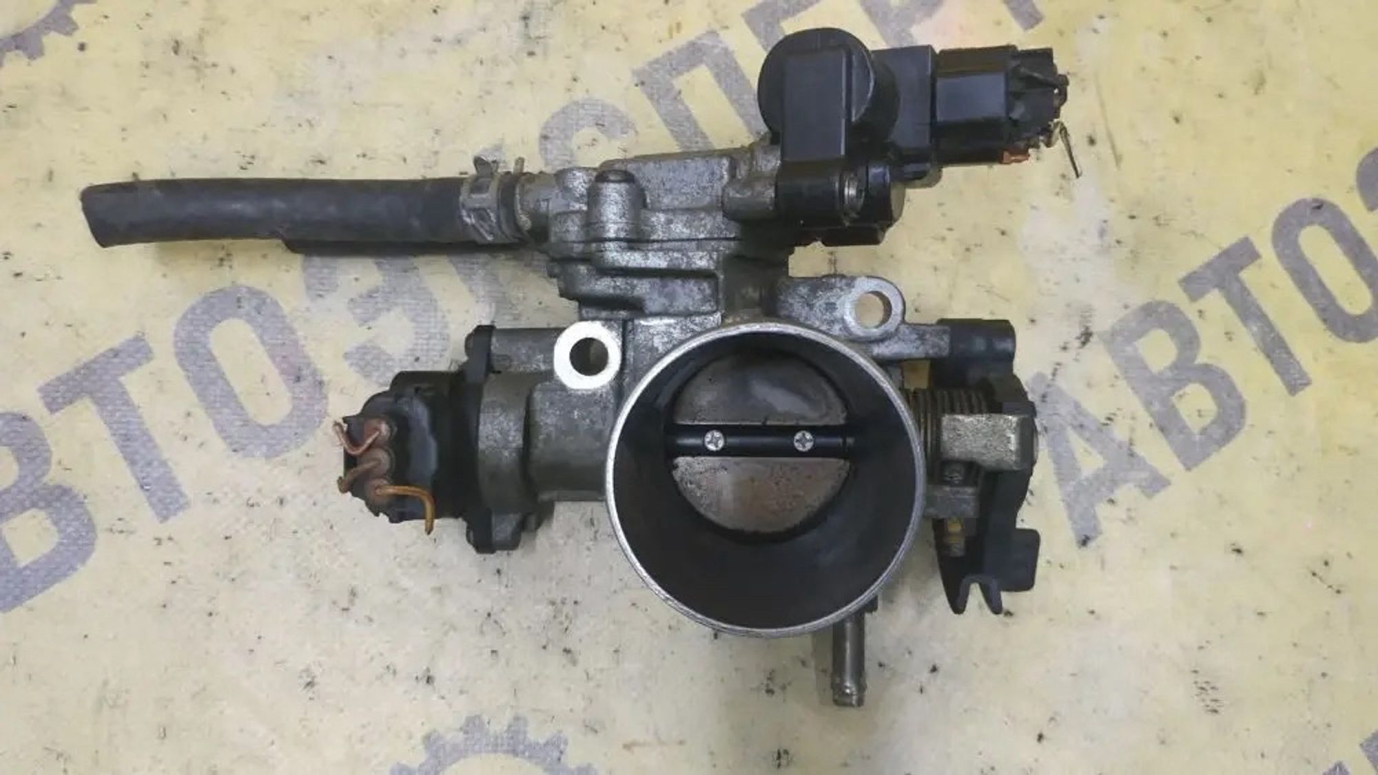 https://ycs.partsauto.market/partsauto-images/thmbs/userImages/87497919e31020c6b1c735431d06908a/part/58ab6c0d-d414-41c9-a2e8-f09f20f96e54_1779437159293.jpg