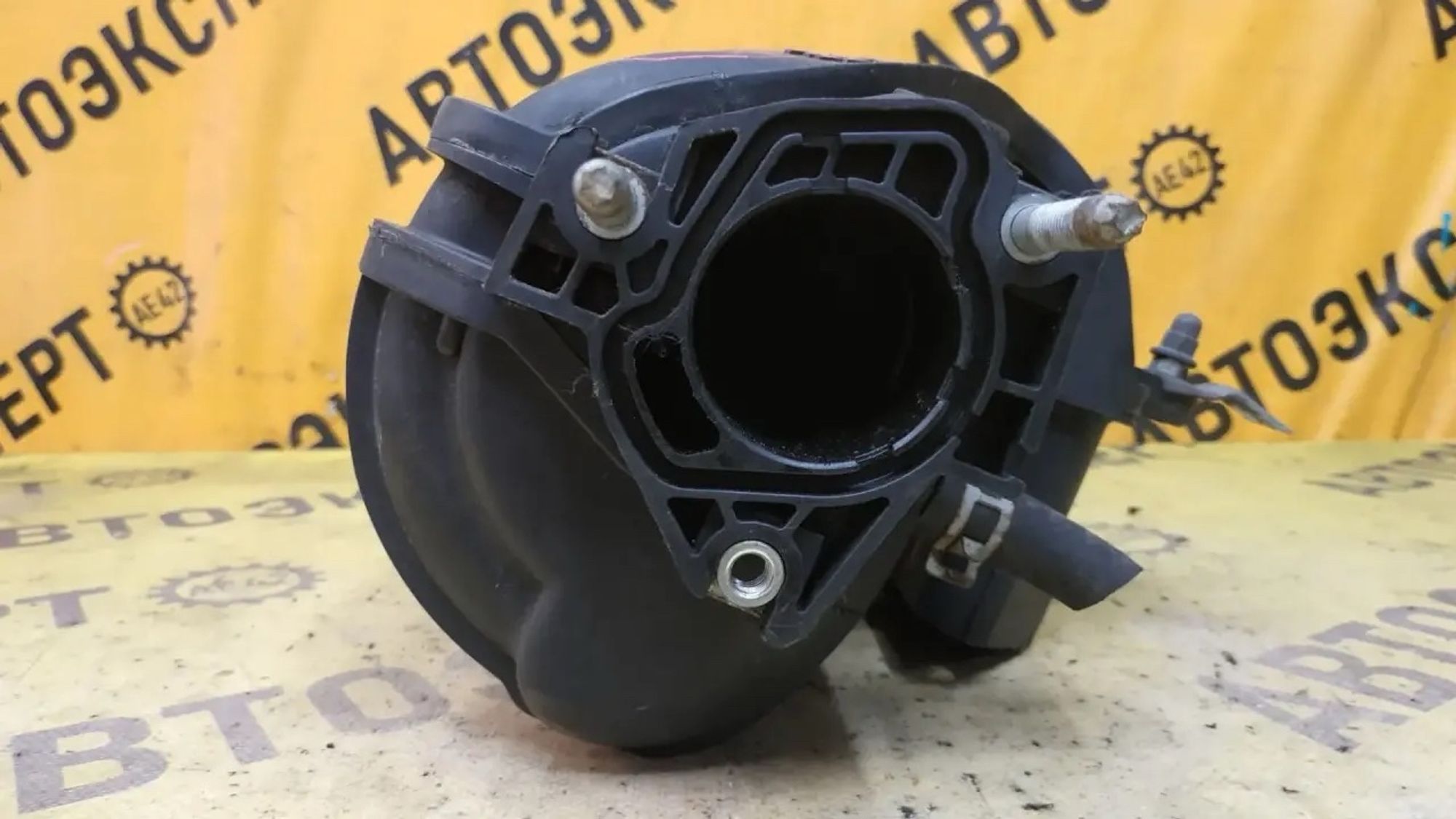https://ycs.partsauto.market/partsauto-images/thmbs/userImages/87497919e31020c6b1c735431d06908a/part/5ae875bd-992e-498f-8ba1-2306df4645b2_1782205213360.jpg