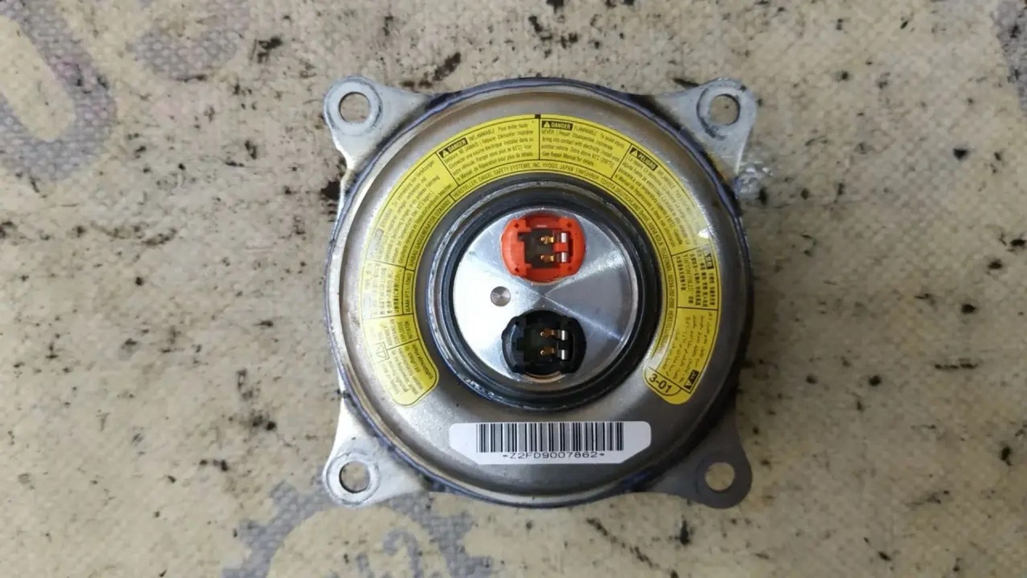 https://ycs.partsauto.market/partsauto-images/thmbs/userImages/87497919e31020c6b1c735431d06908a/part/5cbbe4f3-8e37-4818-9f63-942d7a05c46f_1785132336148.jpg