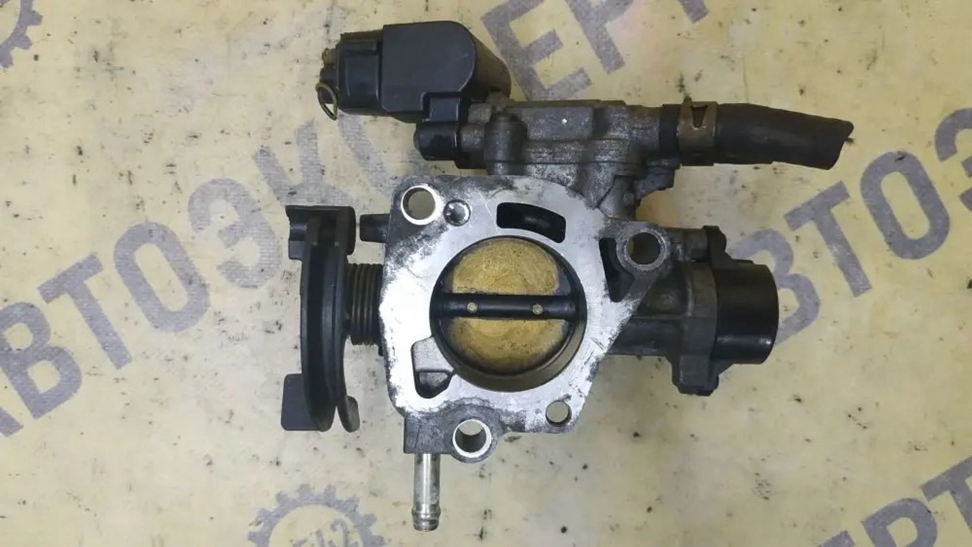 https://ycs.partsauto.market/partsauto-images/thmbs/userImages/87497919e31020c6b1c735431d06908a/part/5d8422f7-6b9f-4c53-859e-682323ad8b1c_1779437146901.jpg