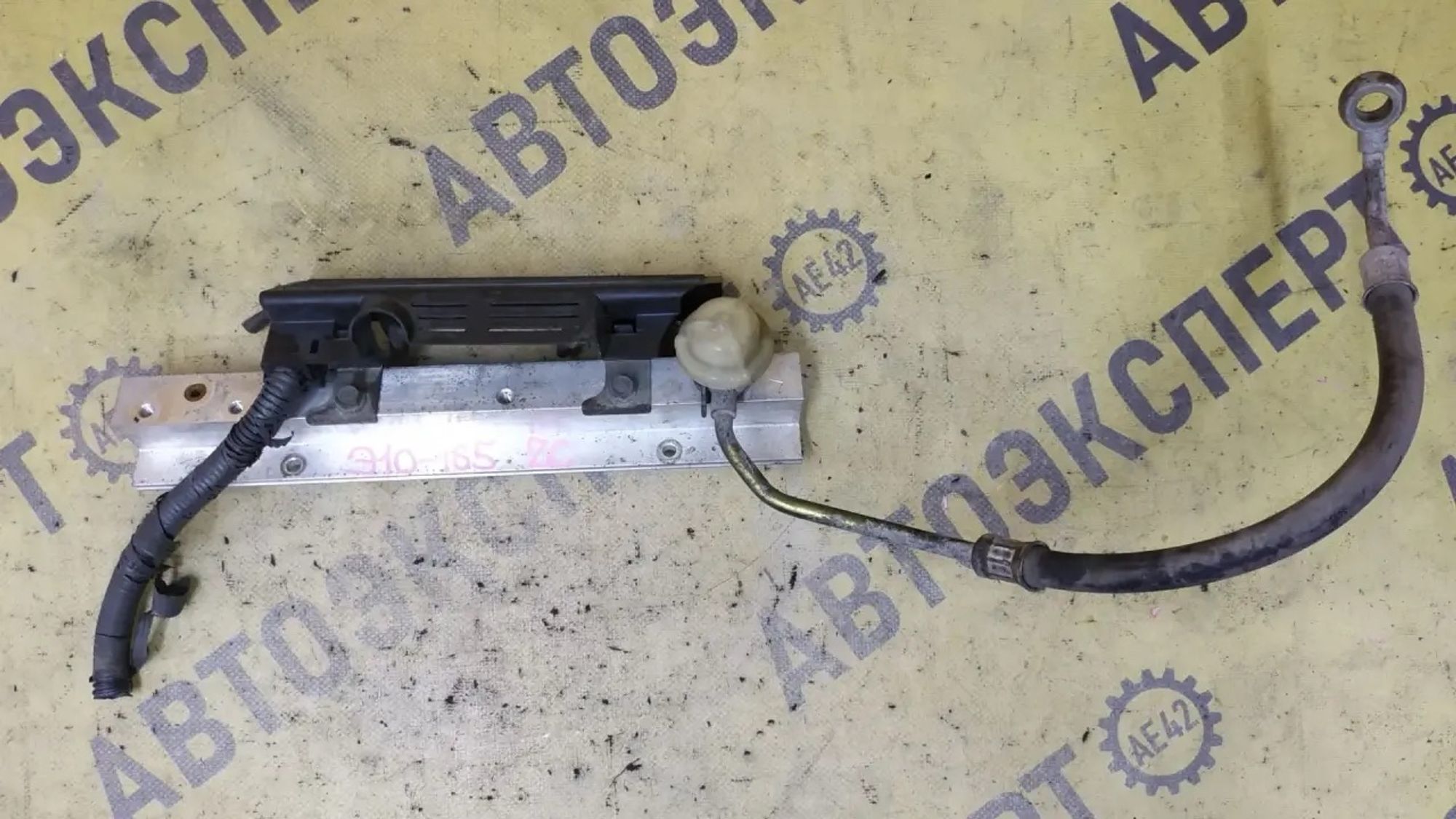 https://ycs.partsauto.market/partsauto-images/thmbs/userImages/87497919e31020c6b1c735431d06908a/part/5e560d03-cfa9-4fba-ba59-6347e937ac95_1784252350176.jpg