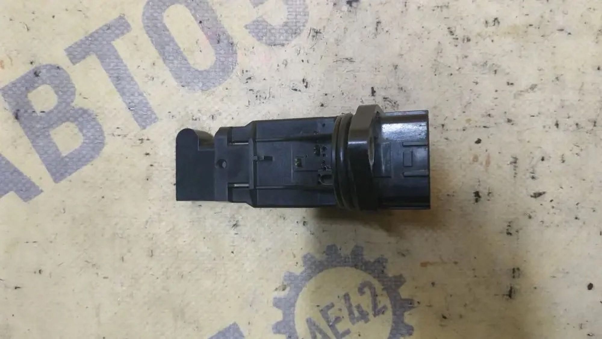 https://ycs.partsauto.market/partsauto-images/thmbs/userImages/87497919e31020c6b1c735431d06908a/part/5ebf8f23-23d2-4508-bc67-b38352d5b994_1779694030176.jpg