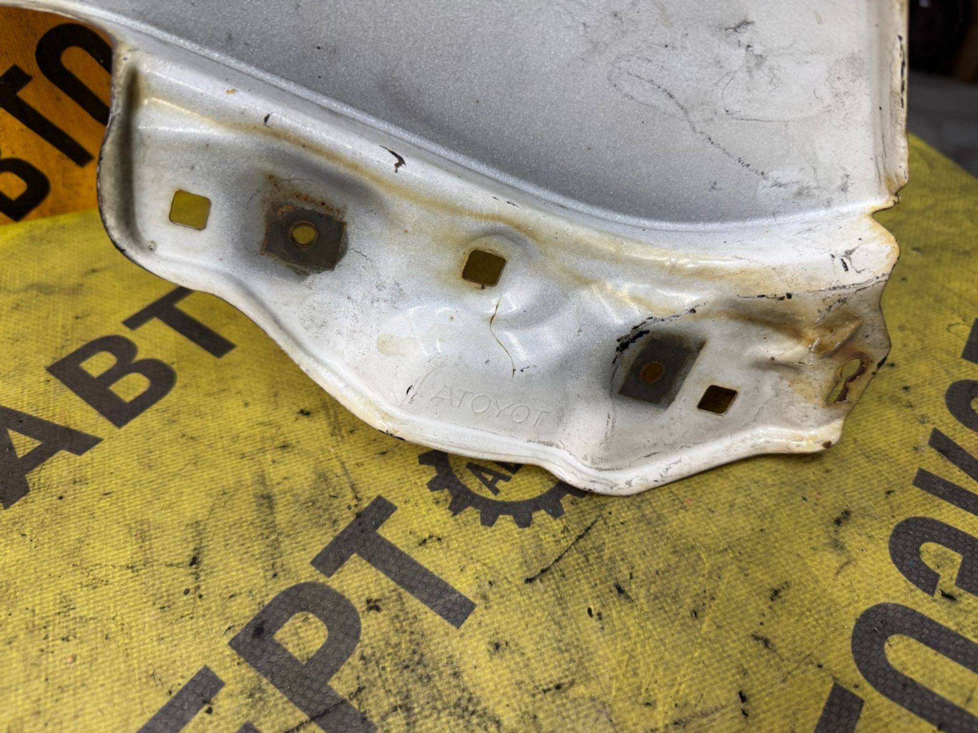 https://ycs.partsauto.market/partsauto-images/thmbs/userImages/87497919e31020c6b1c735431d06908a/part/607efce5-6cde-425a-aa45-b626c28d70bd_1787122050248.jpg
