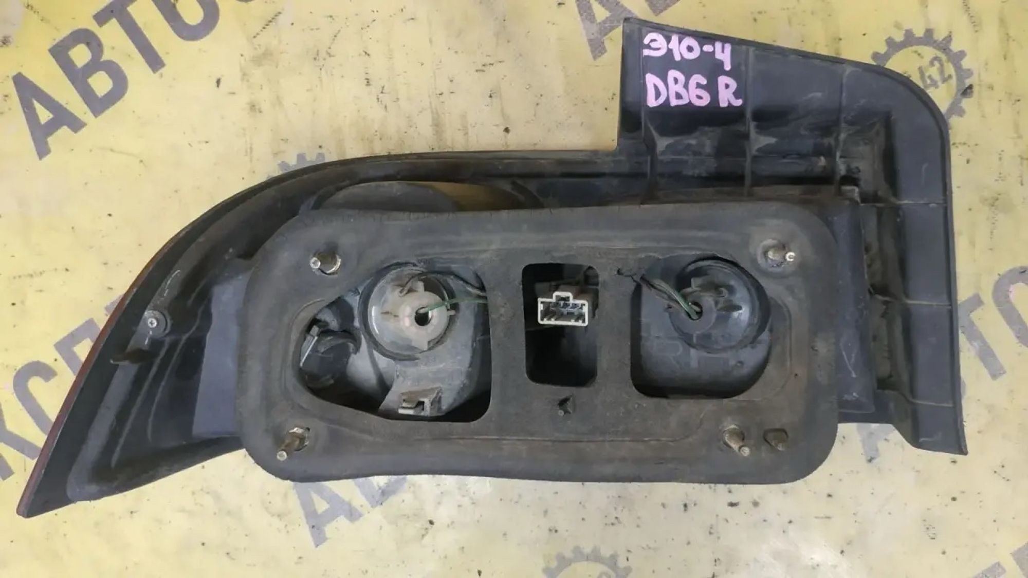 https://ycs.partsauto.market/partsauto-images/thmbs/userImages/87497919e31020c6b1c735431d06908a/part/60be61b7-2840-4bd4-a07a-6c21519f3dea_1782886504096.jpg