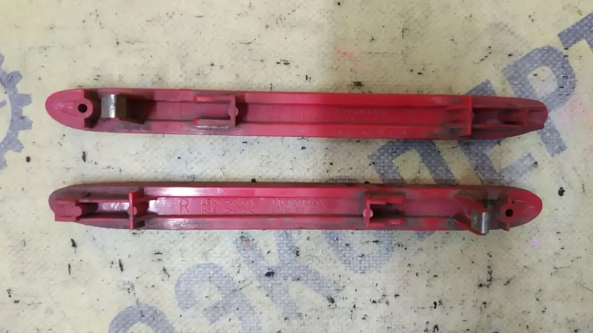 https://ycs.partsauto.market/partsauto-images/thmbs/userImages/87497919e31020c6b1c735431d06908a/part/6227c077-017b-48c8-8cfa-93df82d873ef_1782441961697.jpg