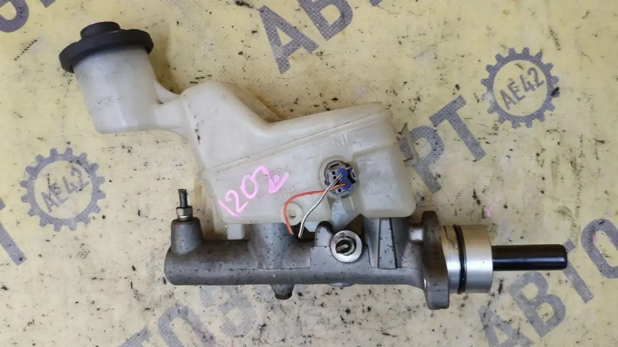 https://ycs.partsauto.market/partsauto-images/thmbs/userImages/87497919e31020c6b1c735431d06908a/part/6293079f-8f38-4674-95ba-0f68b939510f_1783677222438.jpg