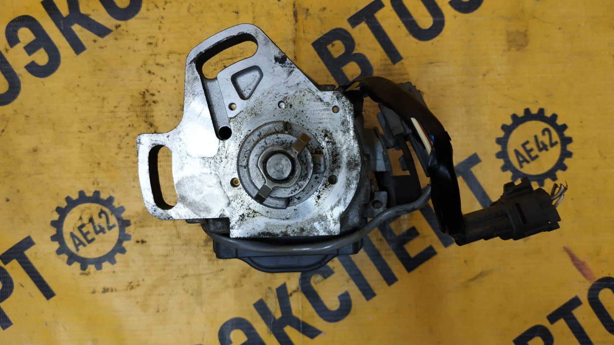https://ycs.partsauto.market/partsauto-images/thmbs/userImages/87497919e31020c6b1c735431d06908a/part/62c74a18-2f79-4cfe-b481-c7d036cbb6fe_1743677561591.jpg