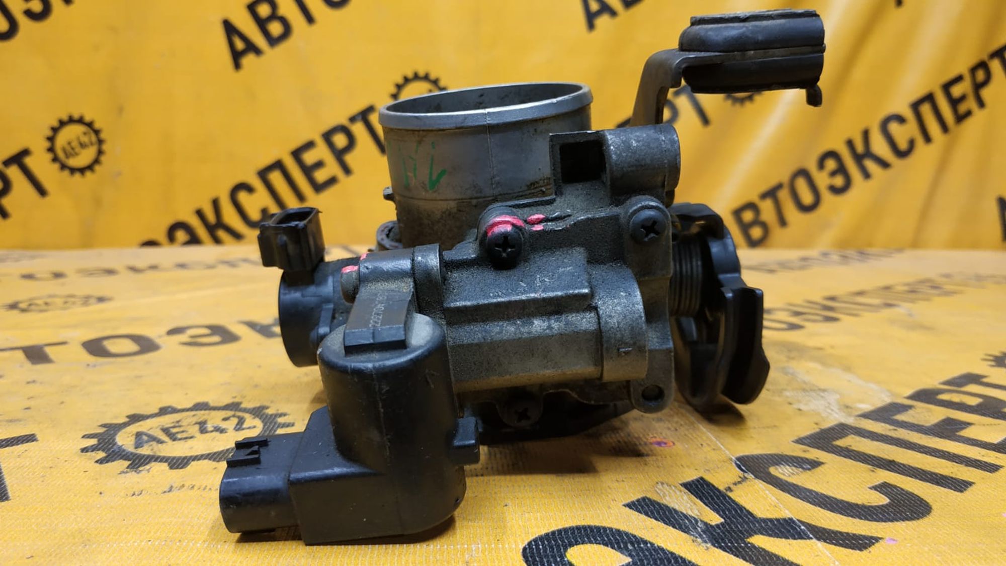 https://ycs.partsauto.market/partsauto-images/thmbs/userImages/87497919e31020c6b1c735431d06908a/part/62f69bb0-6552-4b33-b6de-97675cb52b54_1744702979834.jpg