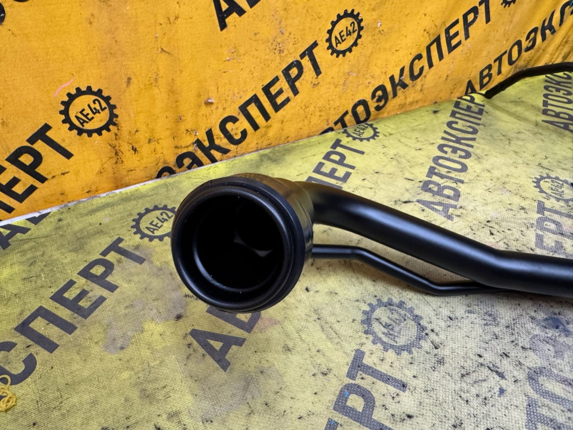 https://ycs.partsauto.market/partsauto-images/thmbs/userImages/87497919e31020c6b1c735431d06908a/part/635fe3a3-1821-447a-996d-849d1ee16397_1787115734245.jpg