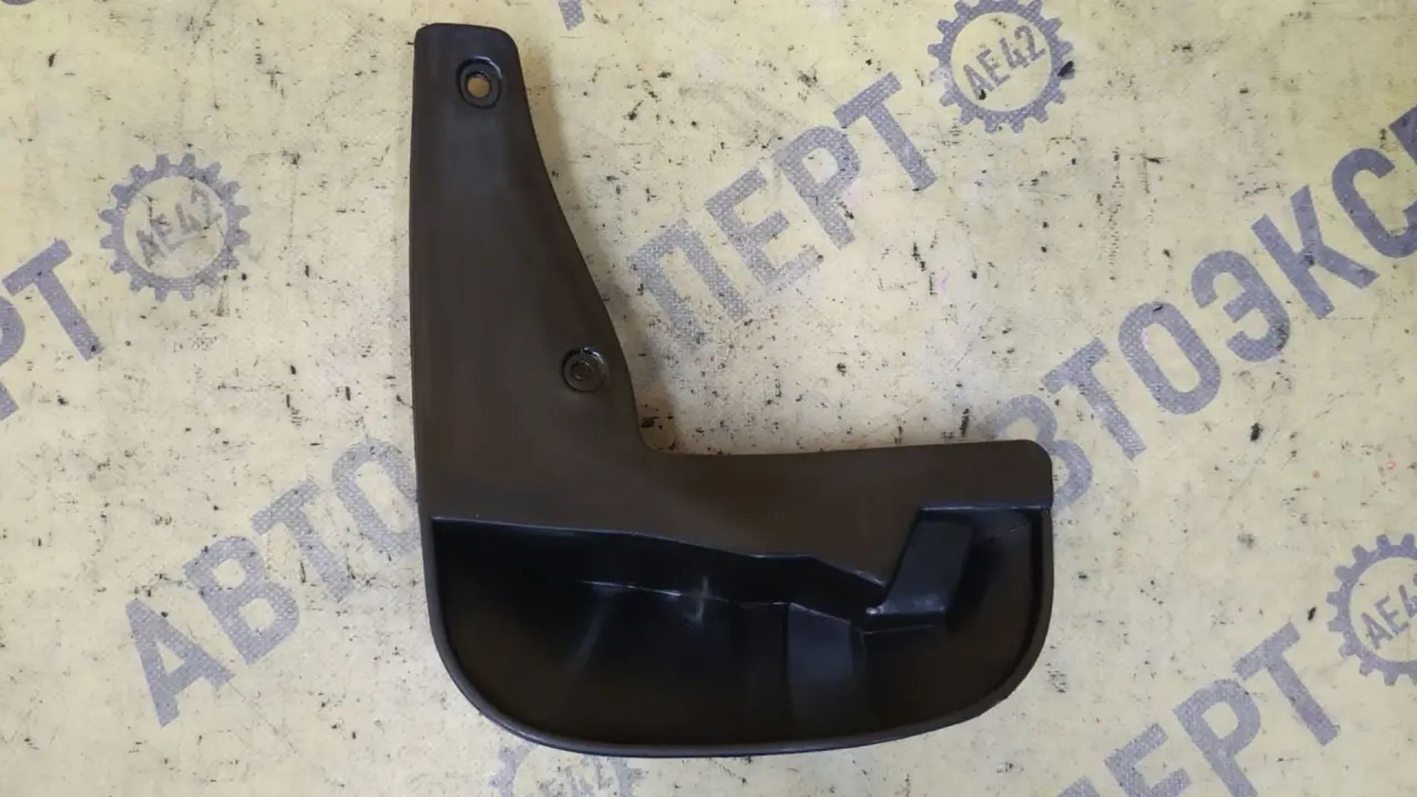 https://ycs.partsauto.market/partsauto-images/thmbs/userImages/87497919e31020c6b1c735431d06908a/part/63f3661a-d2ef-40d9-83bd-0b1ad02dba72_1786604936983.jpg
