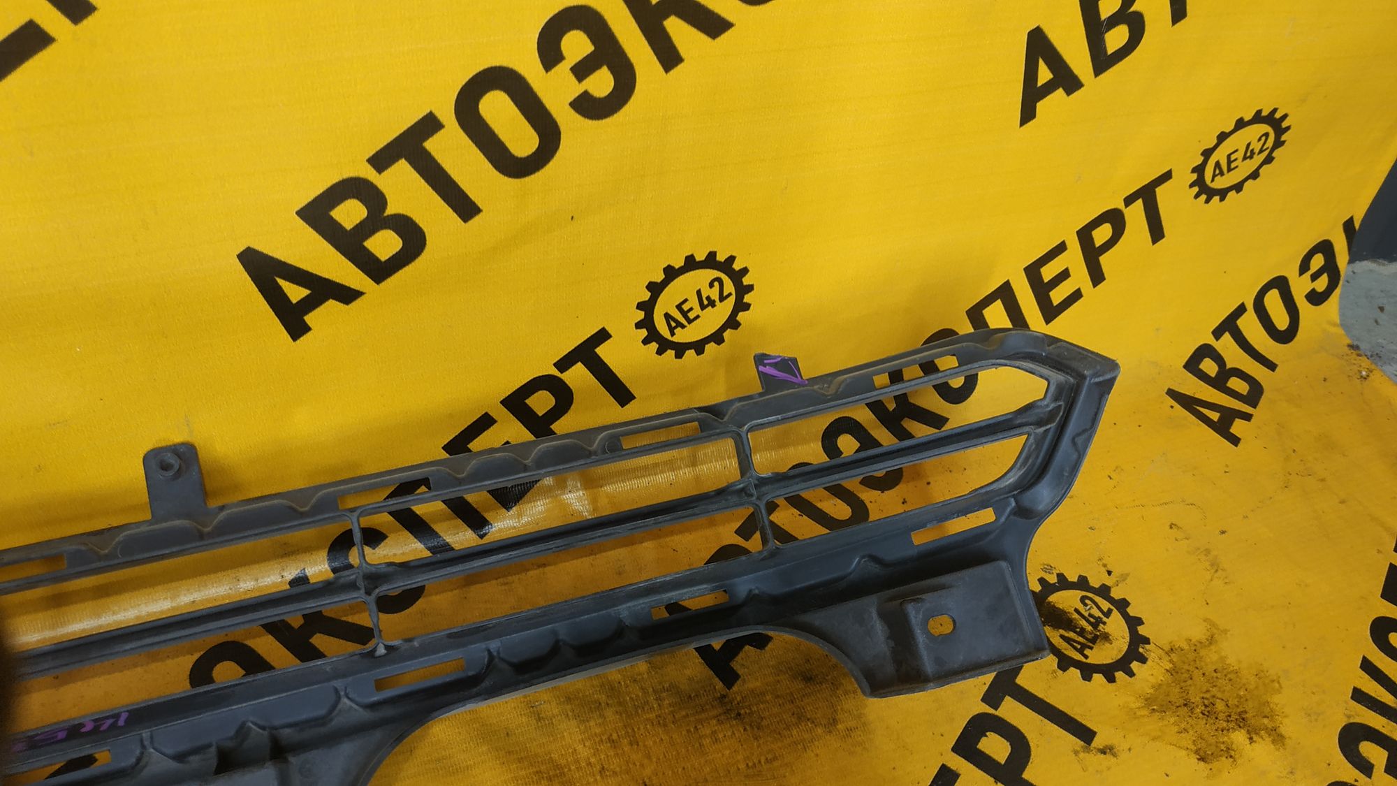 https://ycs.partsauto.market/partsauto-images/thmbs/userImages/87497919e31020c6b1c735431d06908a/part/65f1ee2d-0006-41b6-b4c7-0ca06d7ef97f_1702524865174.jpg