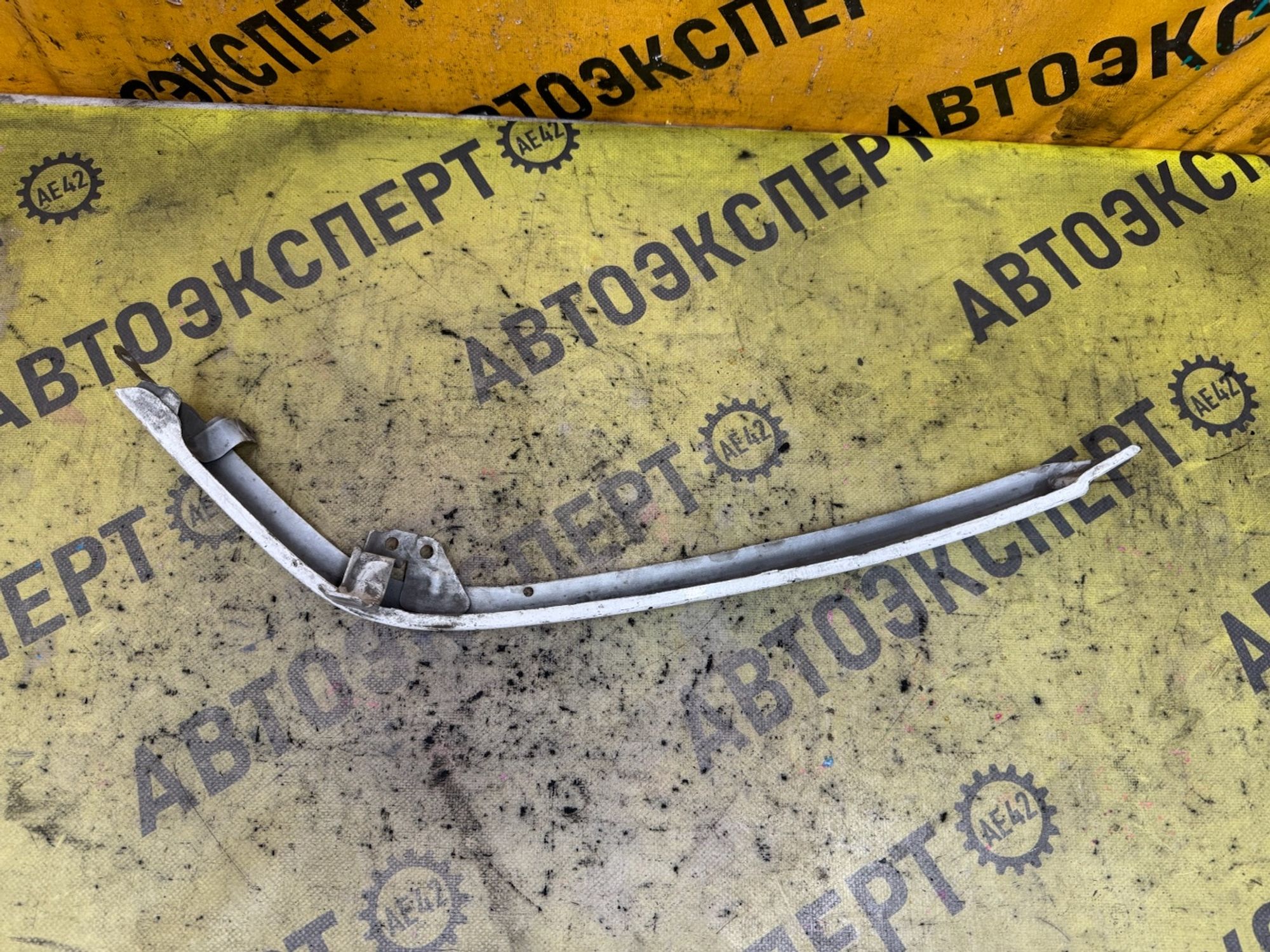 https://ycs.partsauto.market/partsauto-images/thmbs/userImages/87497919e31020c6b1c735431d06908a/part/65ff8d05-430a-4963-81bb-6a71369a8f37_1787632680219.jpg