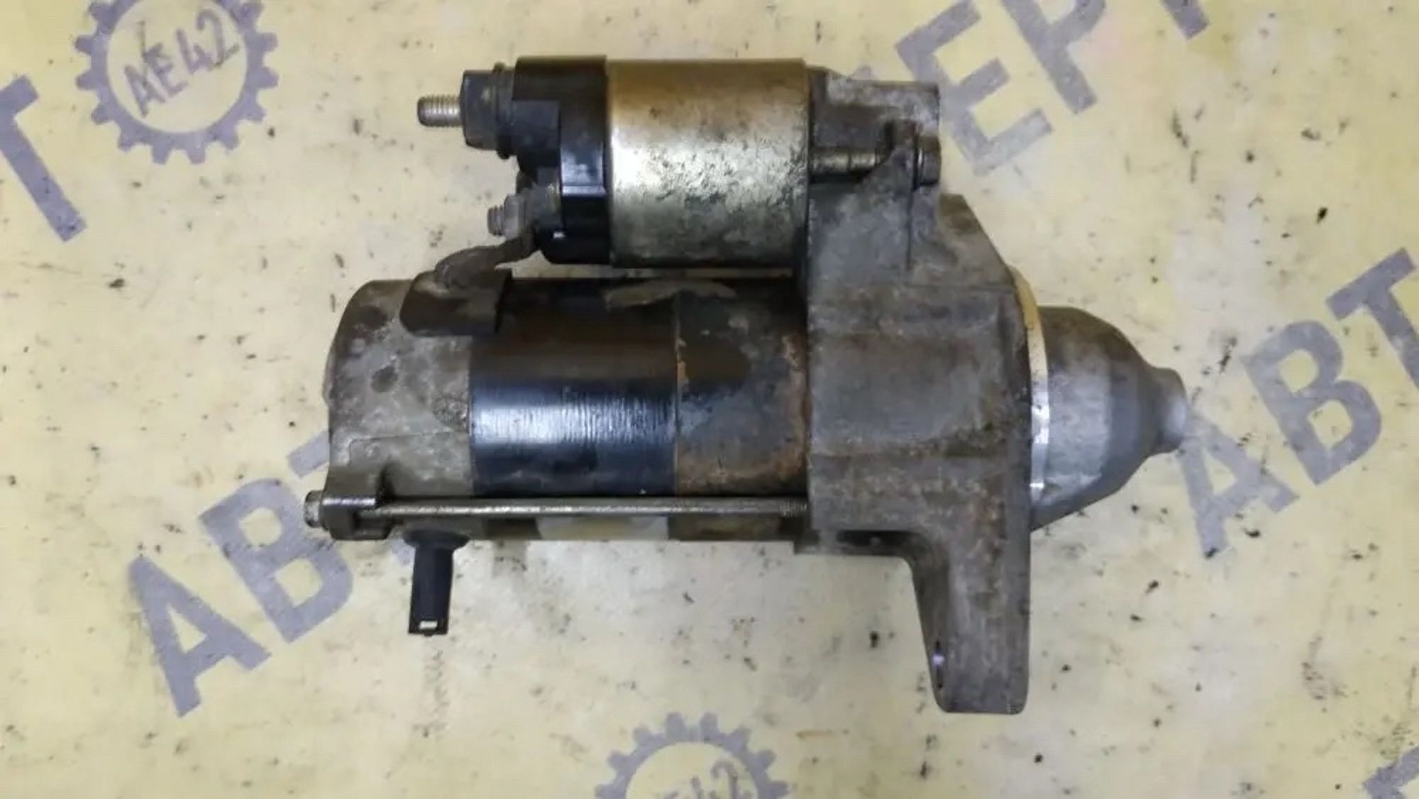 https://ycs.partsauto.market/partsauto-images/thmbs/userImages/87497919e31020c6b1c735431d06908a/part/66af2ad6-5182-4643-9fe1-fbea0e290999_1778480139349.jpg