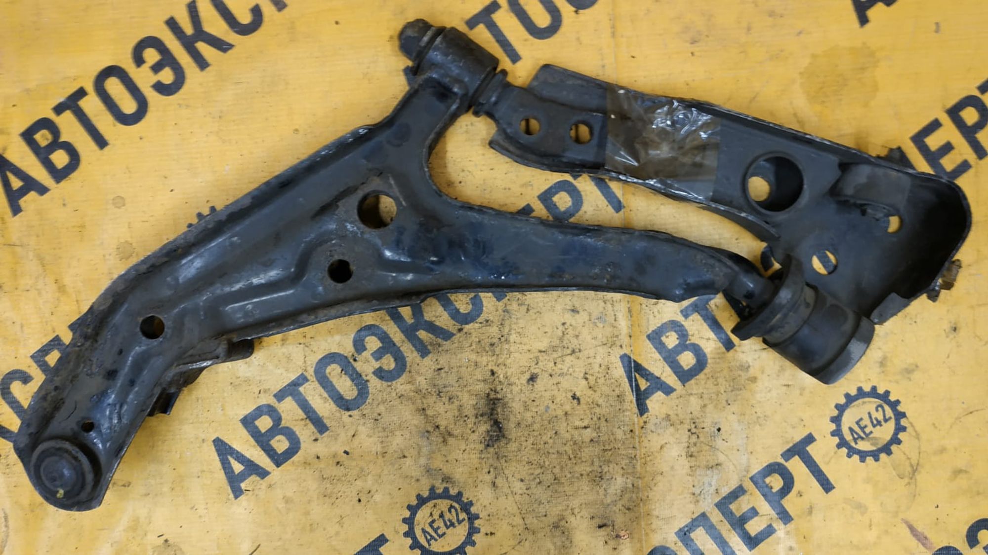 https://ycs.partsauto.market/partsauto-images/thmbs/userImages/87497919e31020c6b1c735431d06908a/part/66d44664-35f1-4daa-ac89-dd80799aff08_1747986633549.jpg