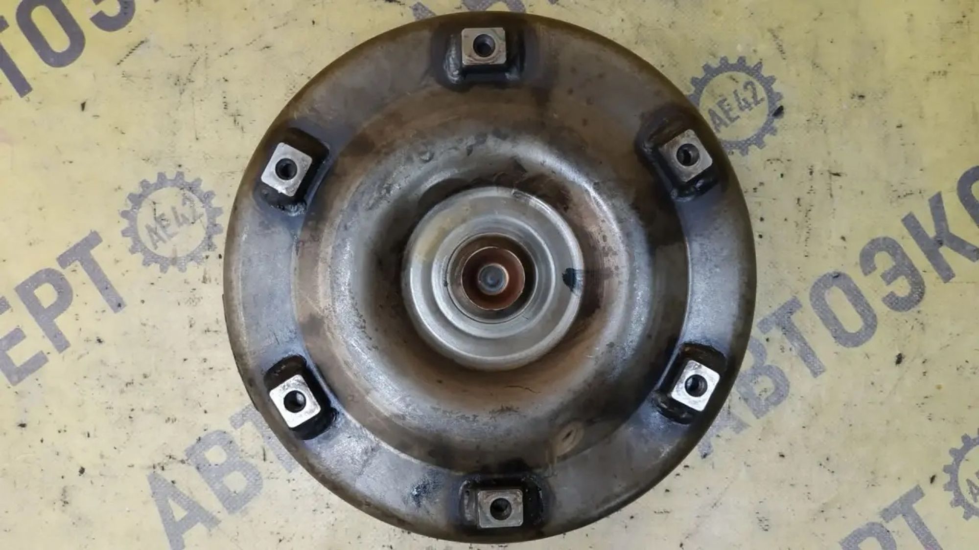https://ycs.partsauto.market/partsauto-images/thmbs/userImages/87497919e31020c6b1c735431d06908a/part/66ed2a42-6ef7-4e97-8784-47a885ee9927_1785231374095.jpg