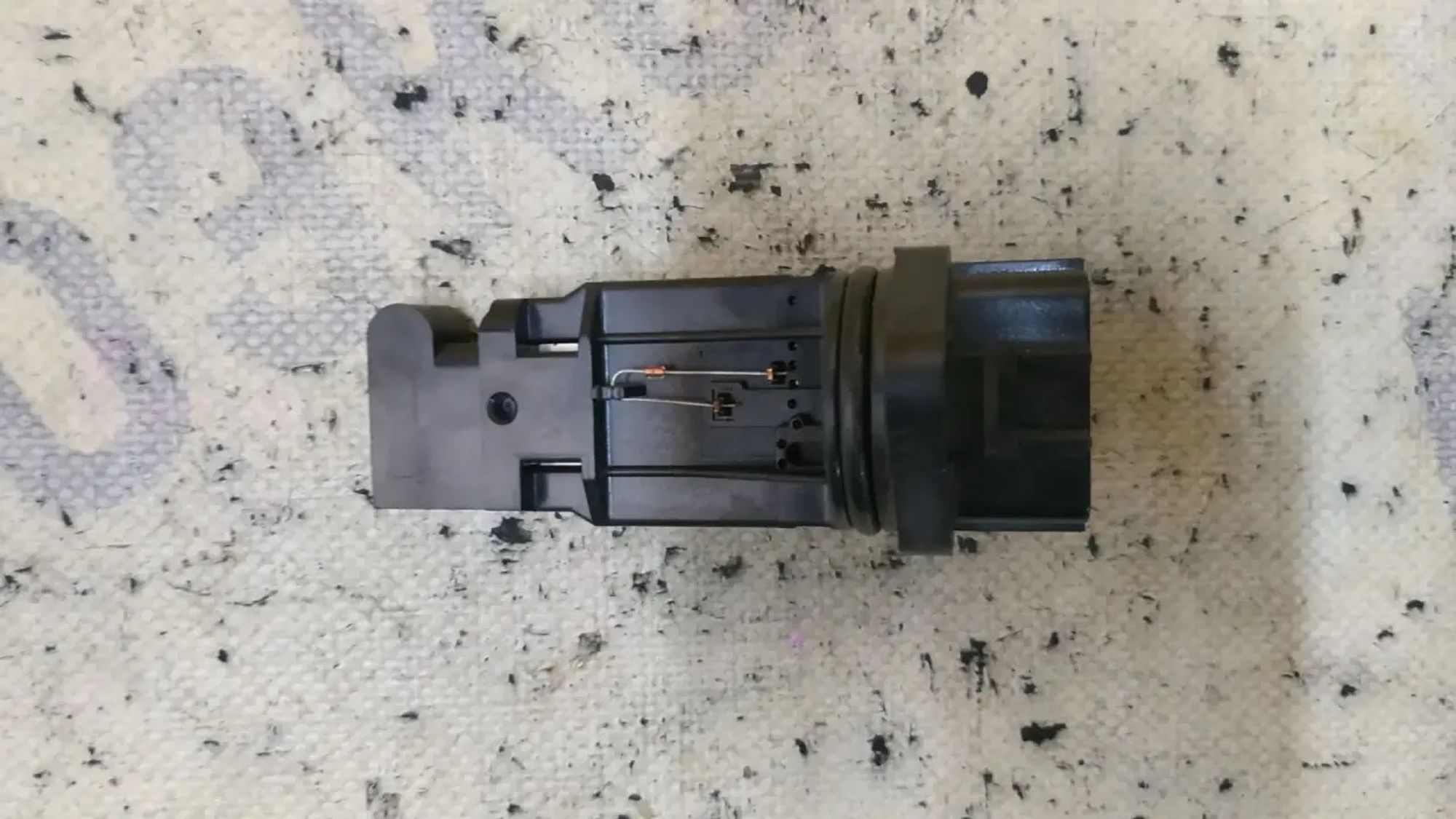 https://ycs.partsauto.market/partsauto-images/thmbs/userImages/87497919e31020c6b1c735431d06908a/part/670a5189-3936-4576-8a5b-252d47df9c43_1786696107728.jpg