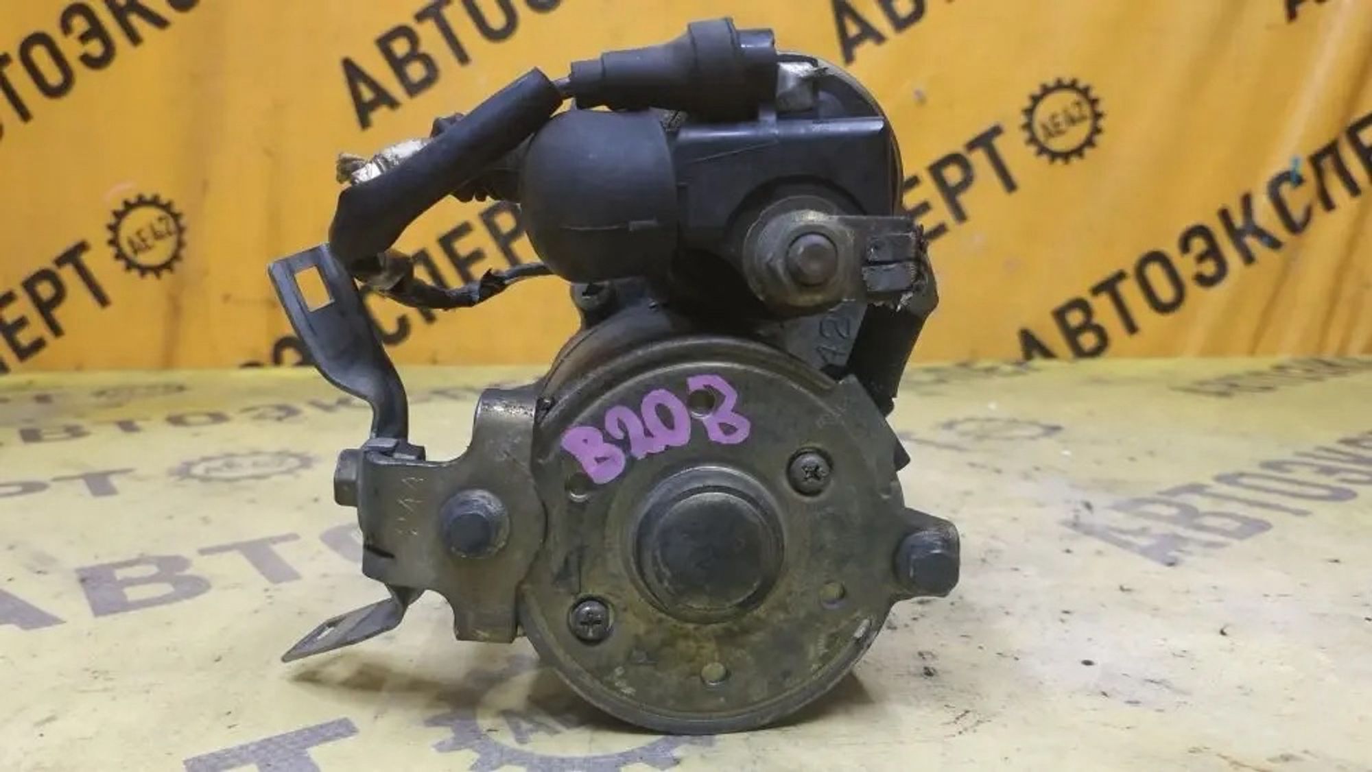 https://ycs.partsauto.market/partsauto-images/thmbs/userImages/87497919e31020c6b1c735431d06908a/part/6911ce48-df0e-4923-9d49-df66fd50282f_1779762969084.jpg
